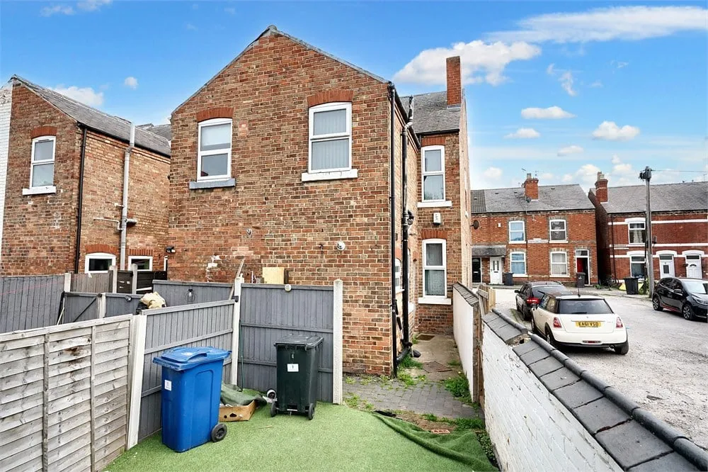 1 Trafalgar Terrace, Long Eaton, Nottingham NG10 1GP