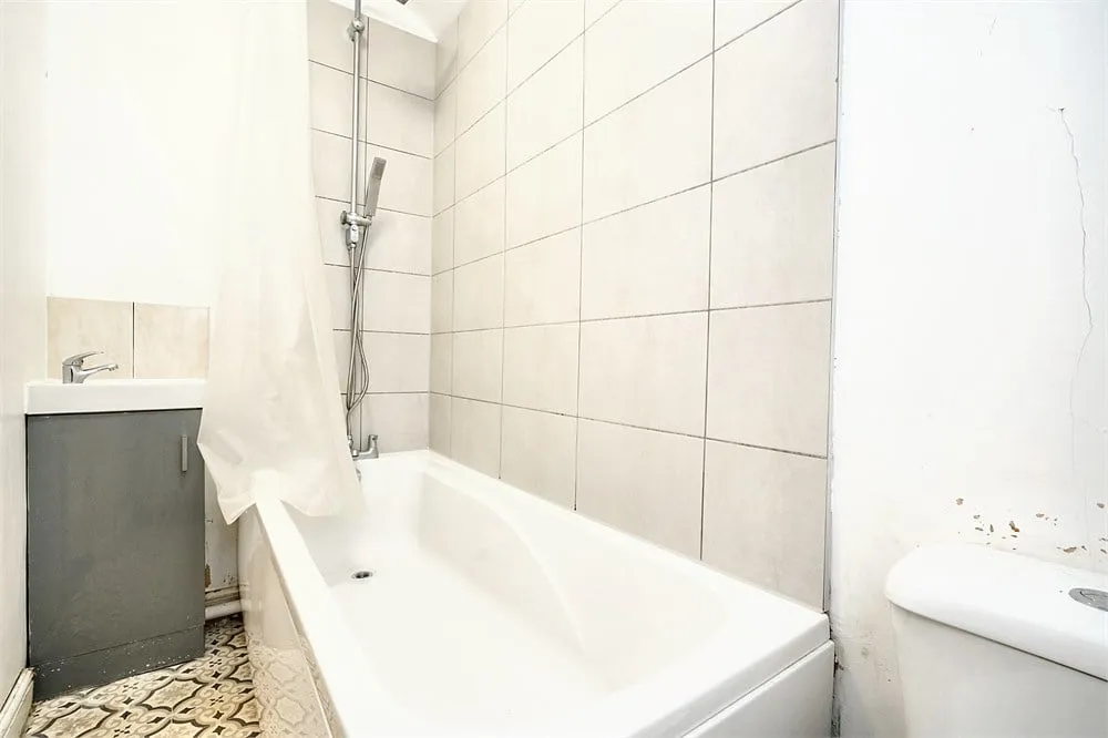 1 Trafalgar Terrace, Long Eaton, Nottingham NG10 1GP
