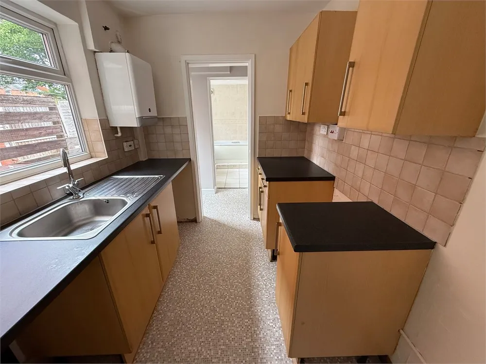 20 Ockerby Street, NG6 9GA