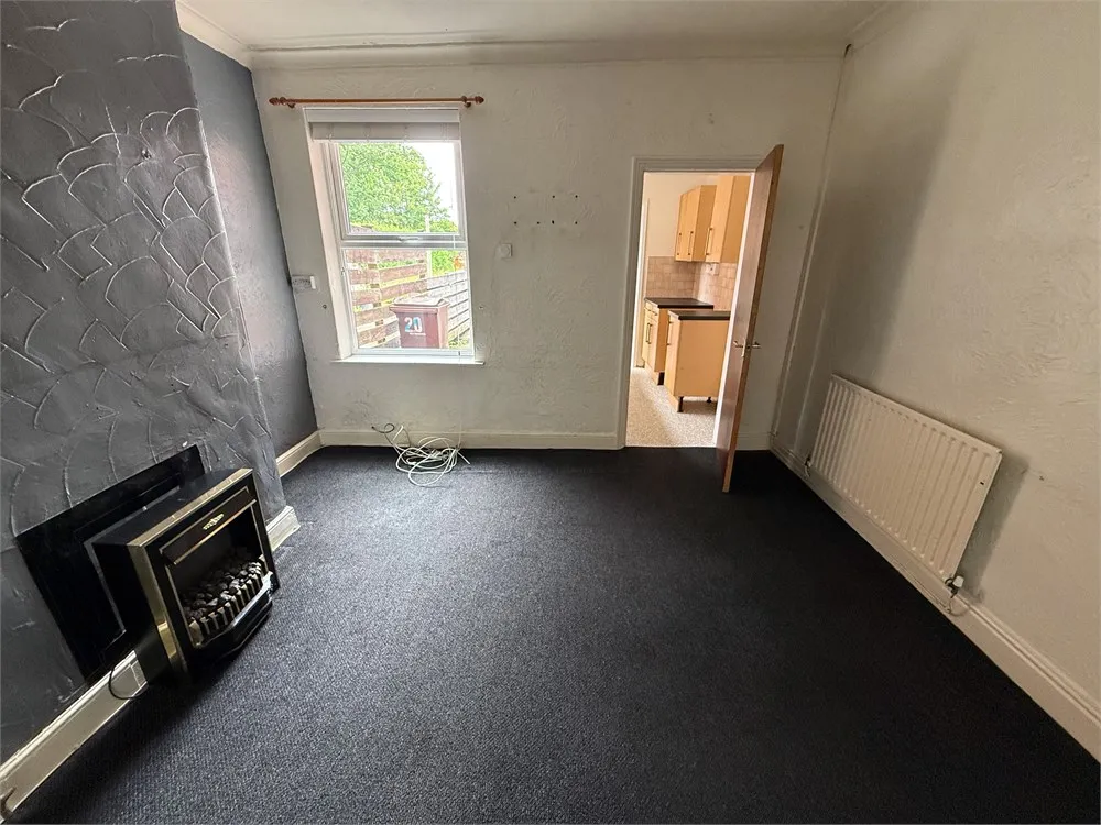 20 Ockerby Street, NG6 9GA