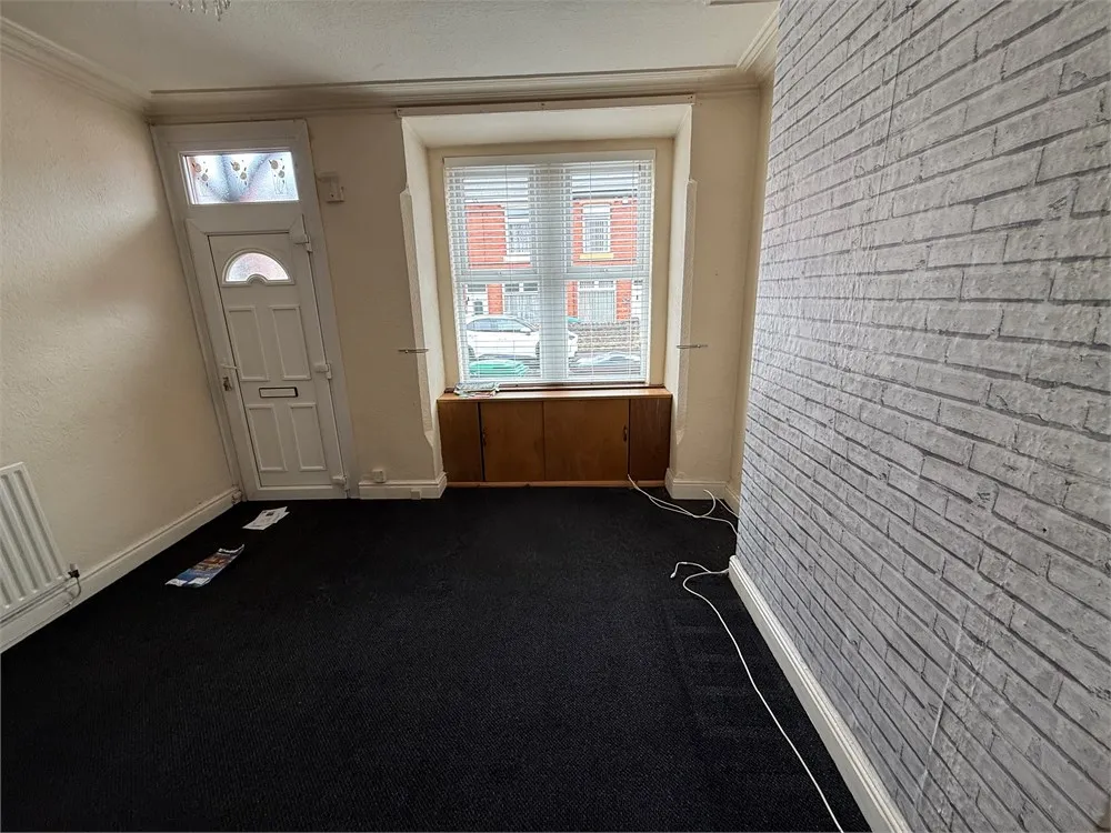 20 Ockerby Street, NG6 9GA