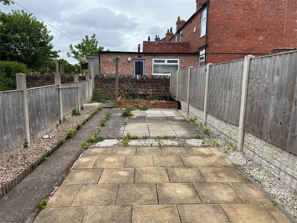 20 Ockerby Street, NG6 9GA