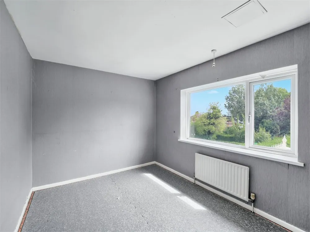 25 Trowell Avenue, Nottingham NG8 2DW