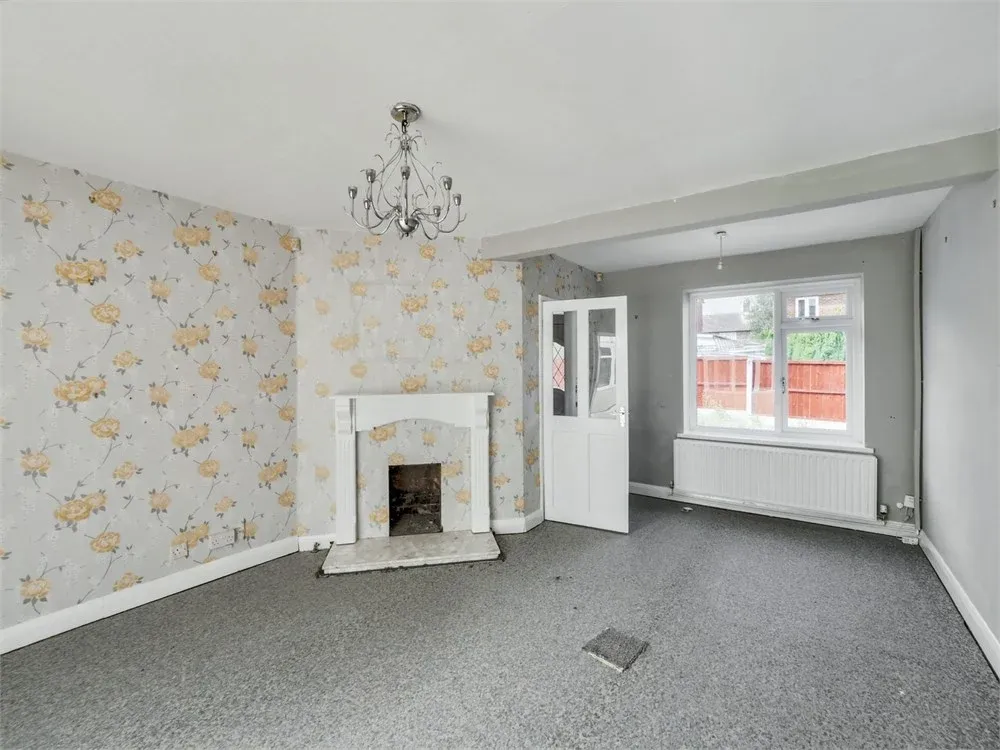 25 Trowell Avenue, Nottingham NG8 2DW