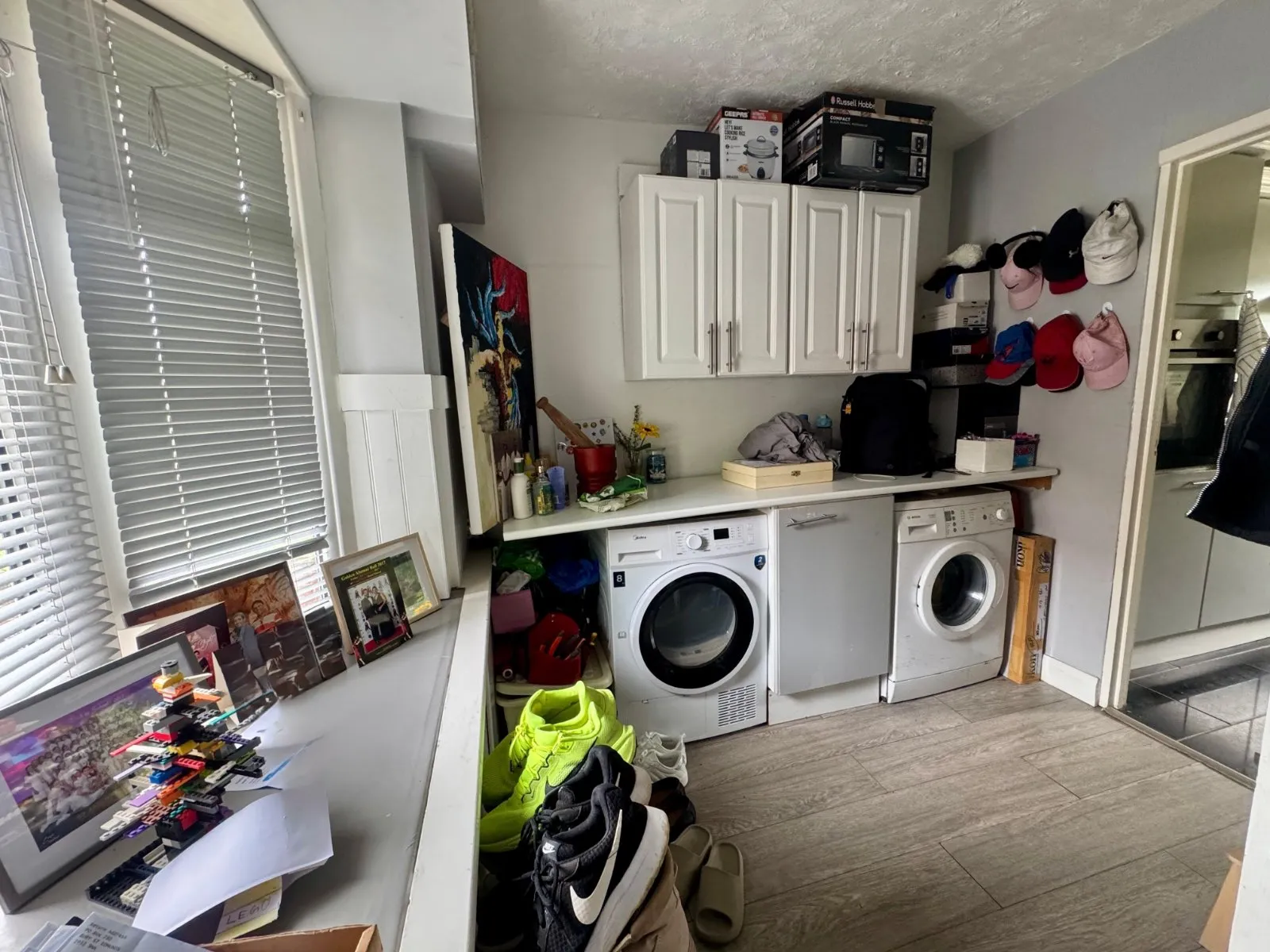 3 bed End of Terrace