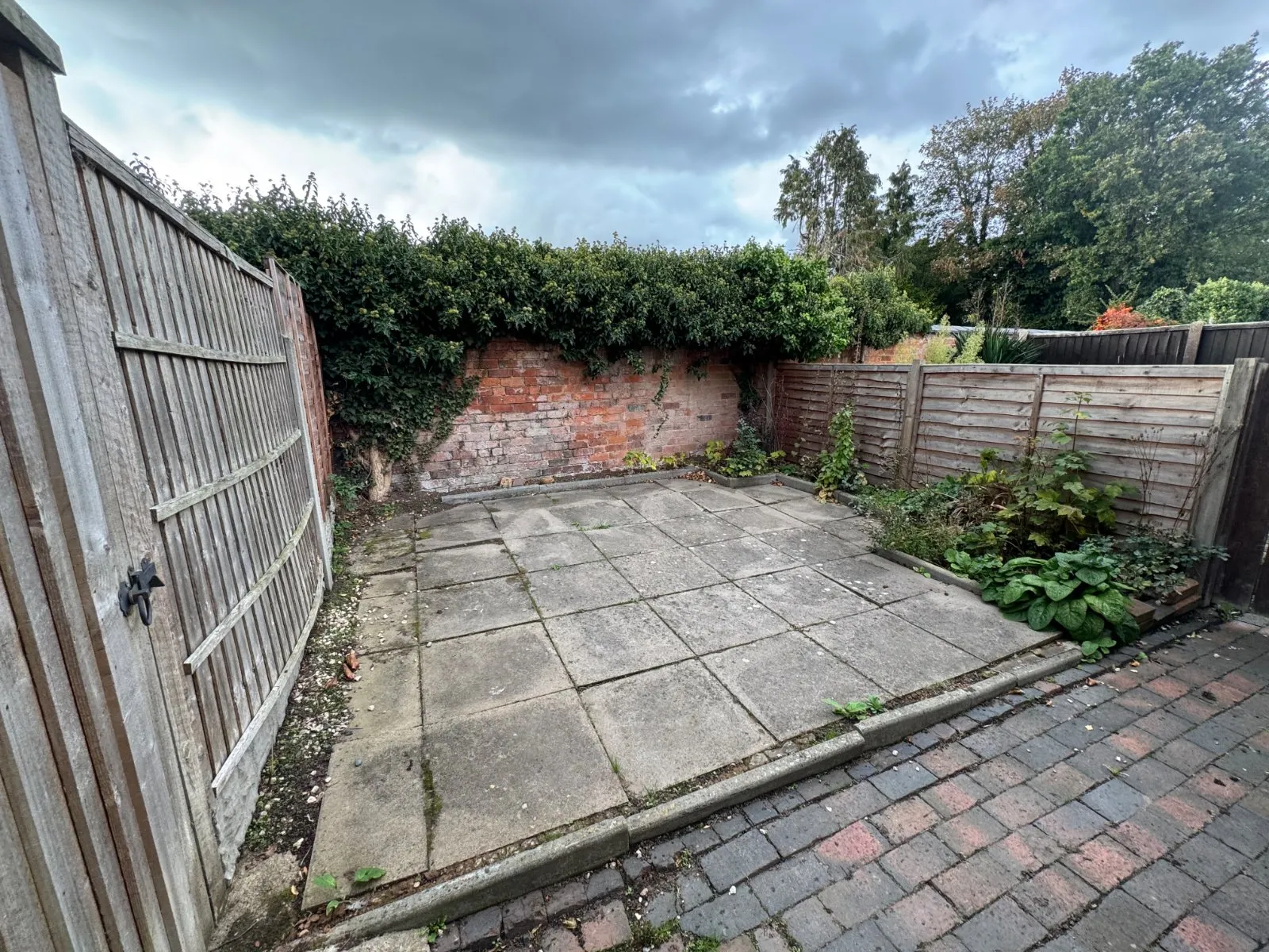 2 bed Terraced