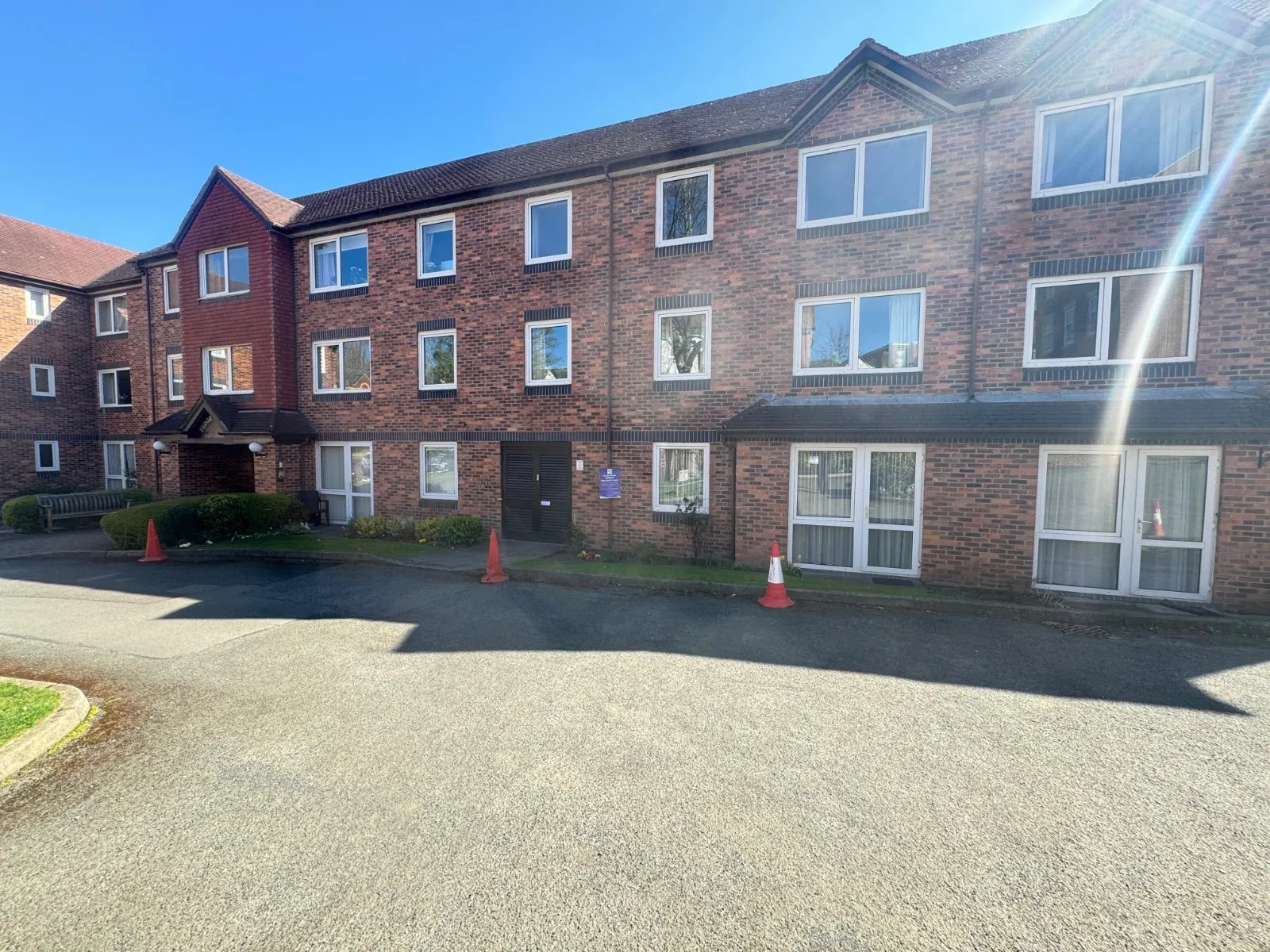 2 bed Retirement Property