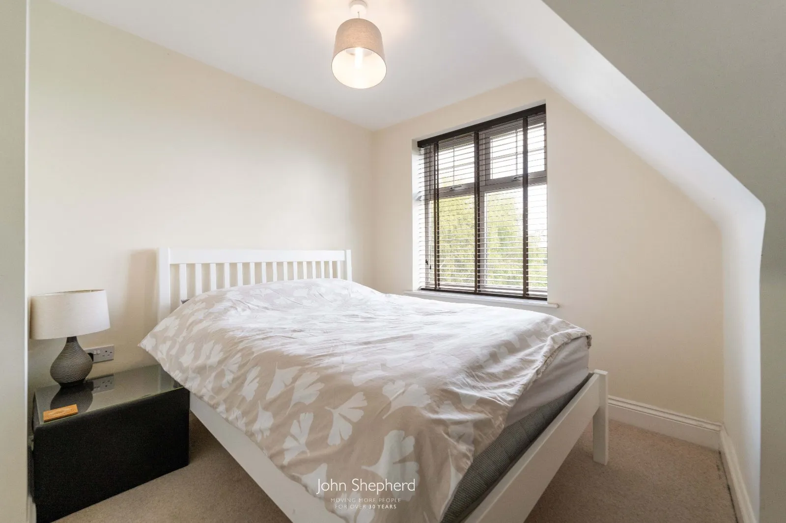 2 bed Apartment