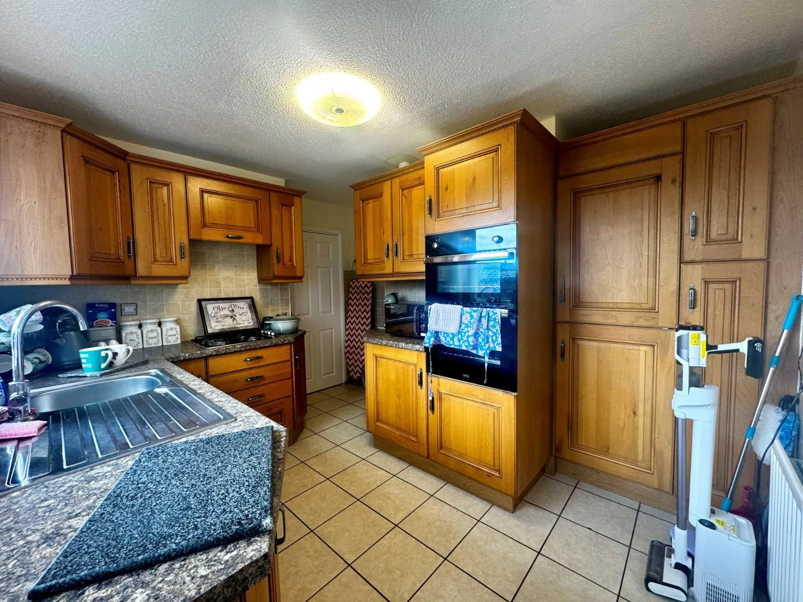 2 bed Detached Bungalow