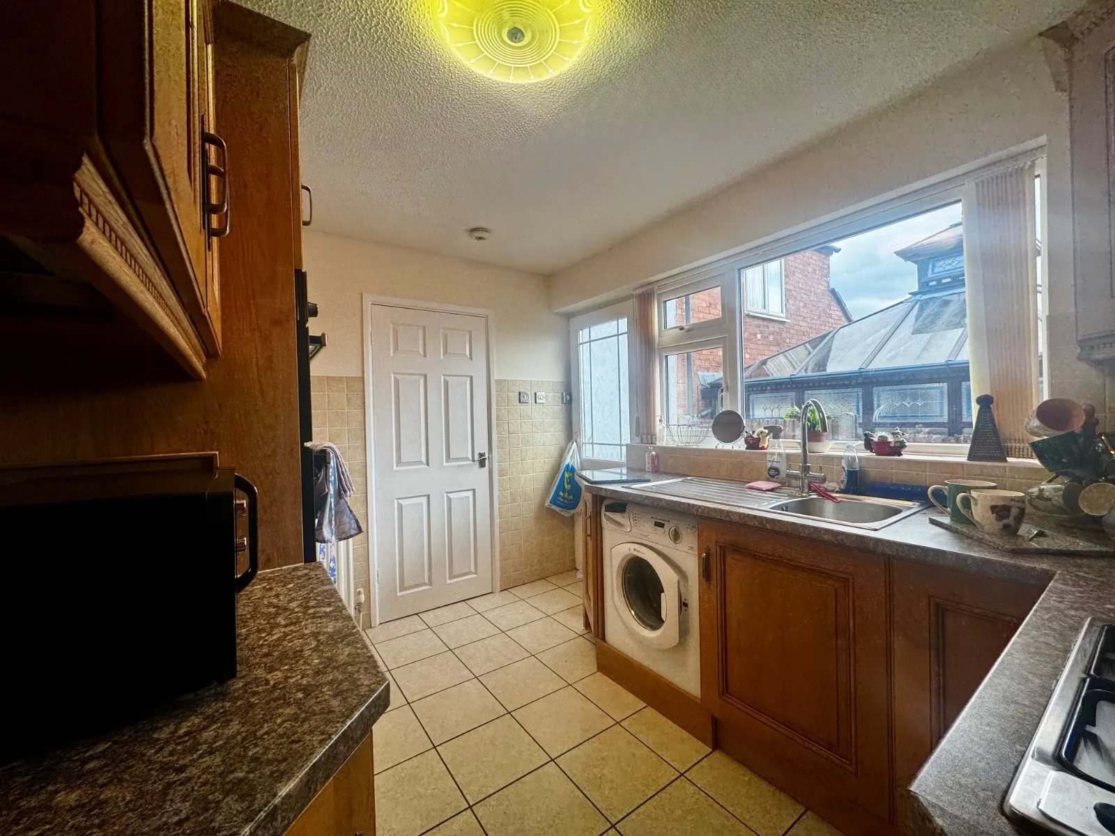 2 bed Detached Bungalow