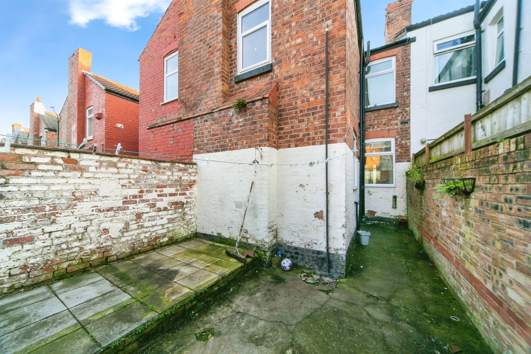 3 bed Terraced