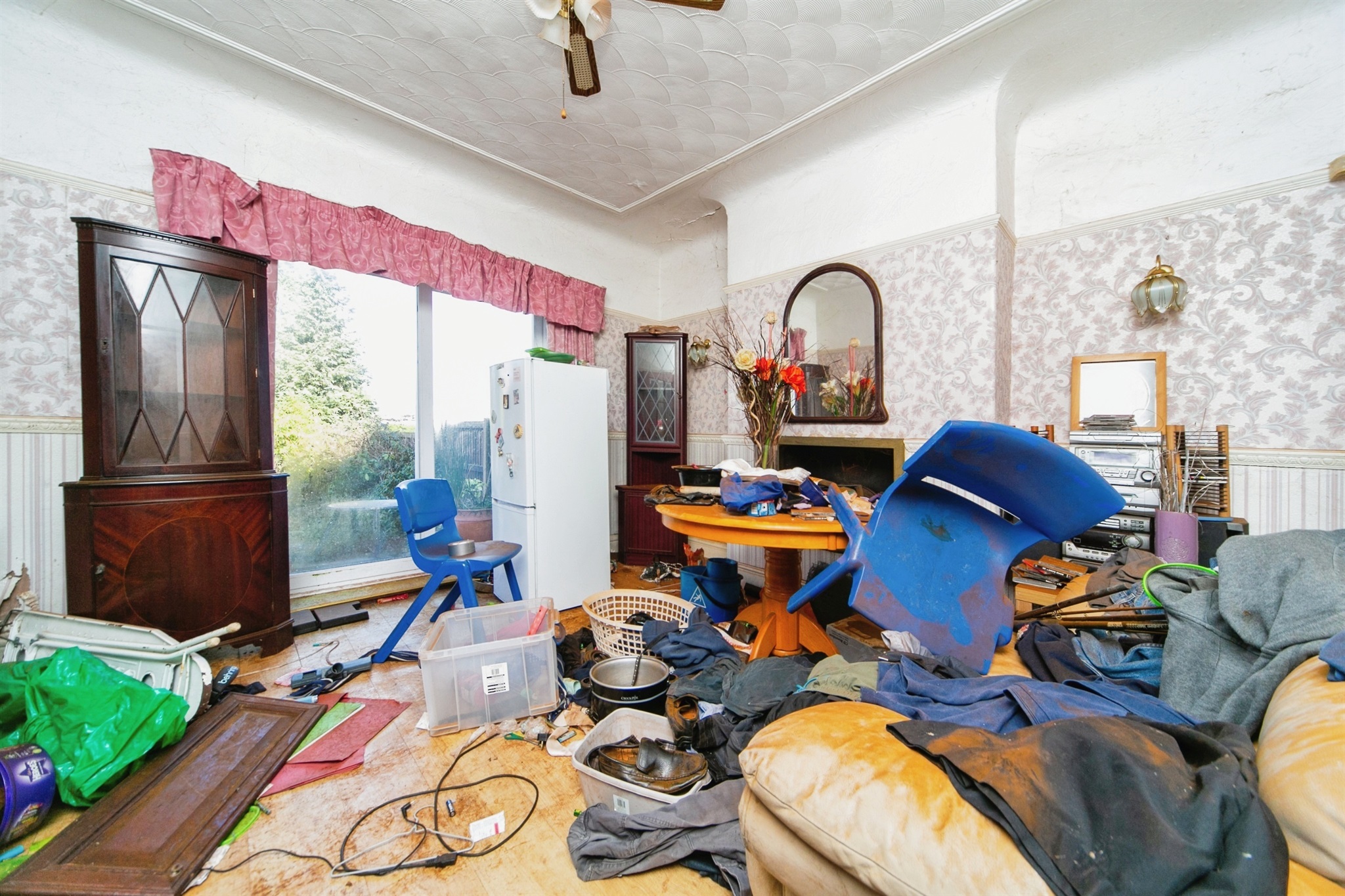 3 bed Semi-Detached