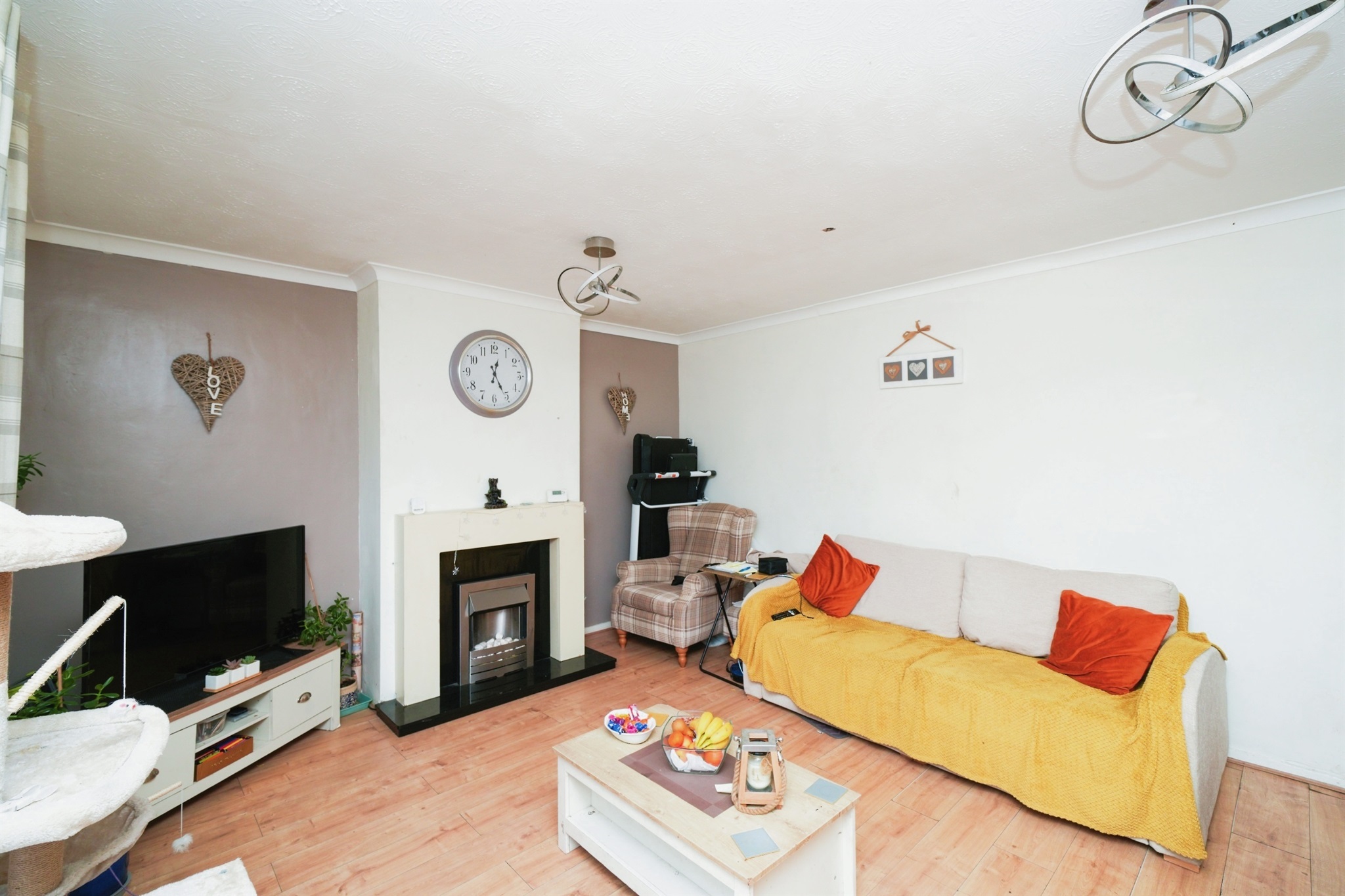 3 bed Terraced