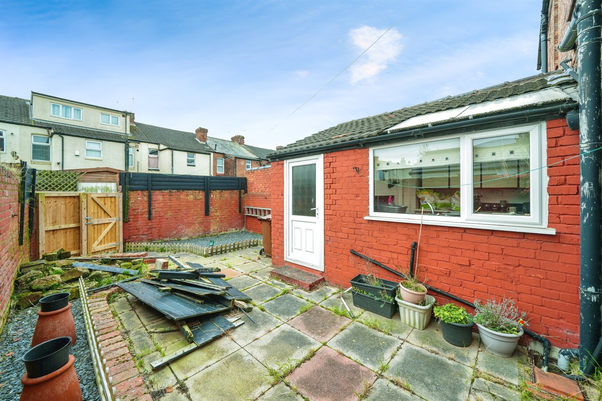 3 bed Terraced