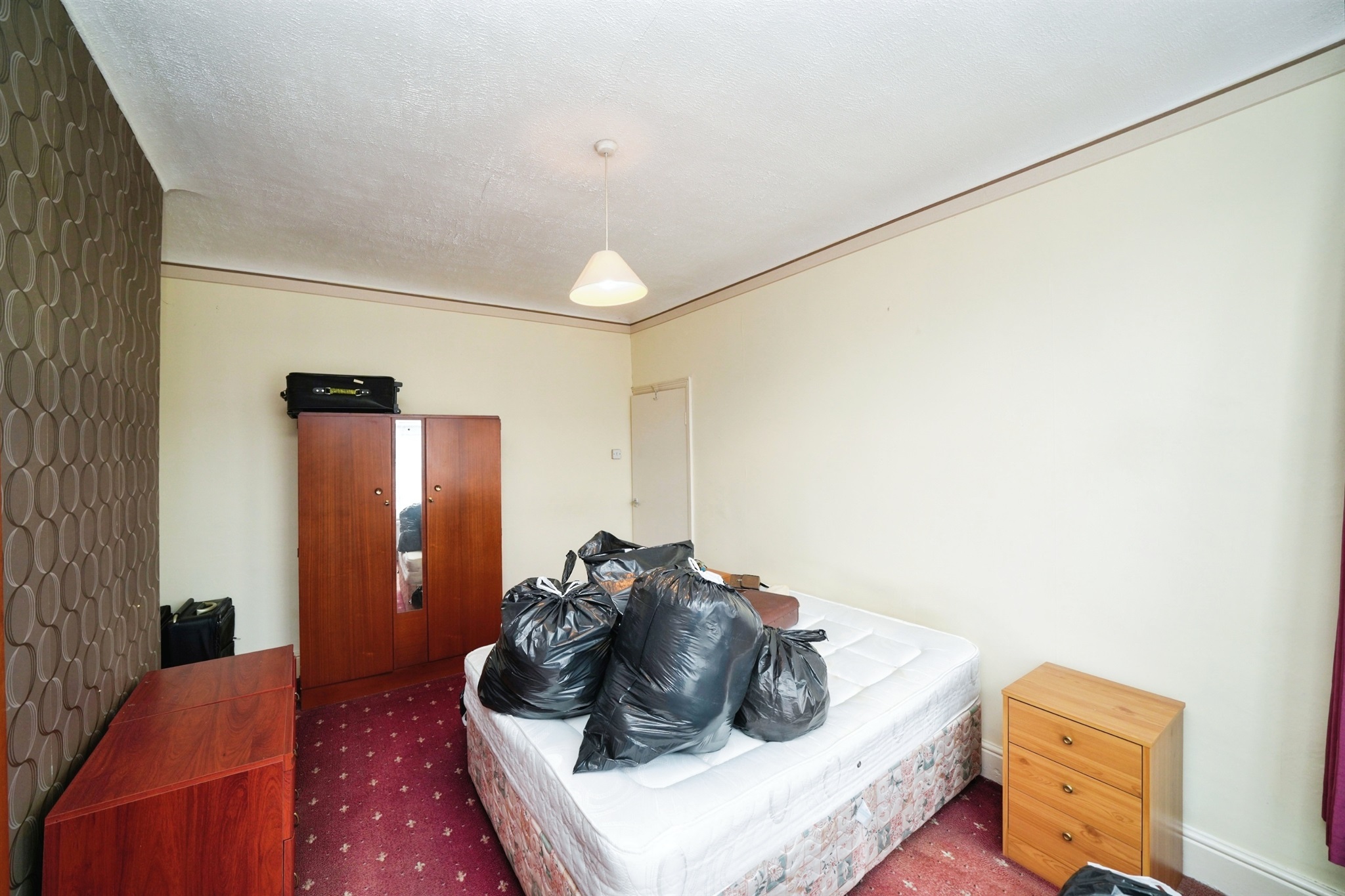3 bed Terraced