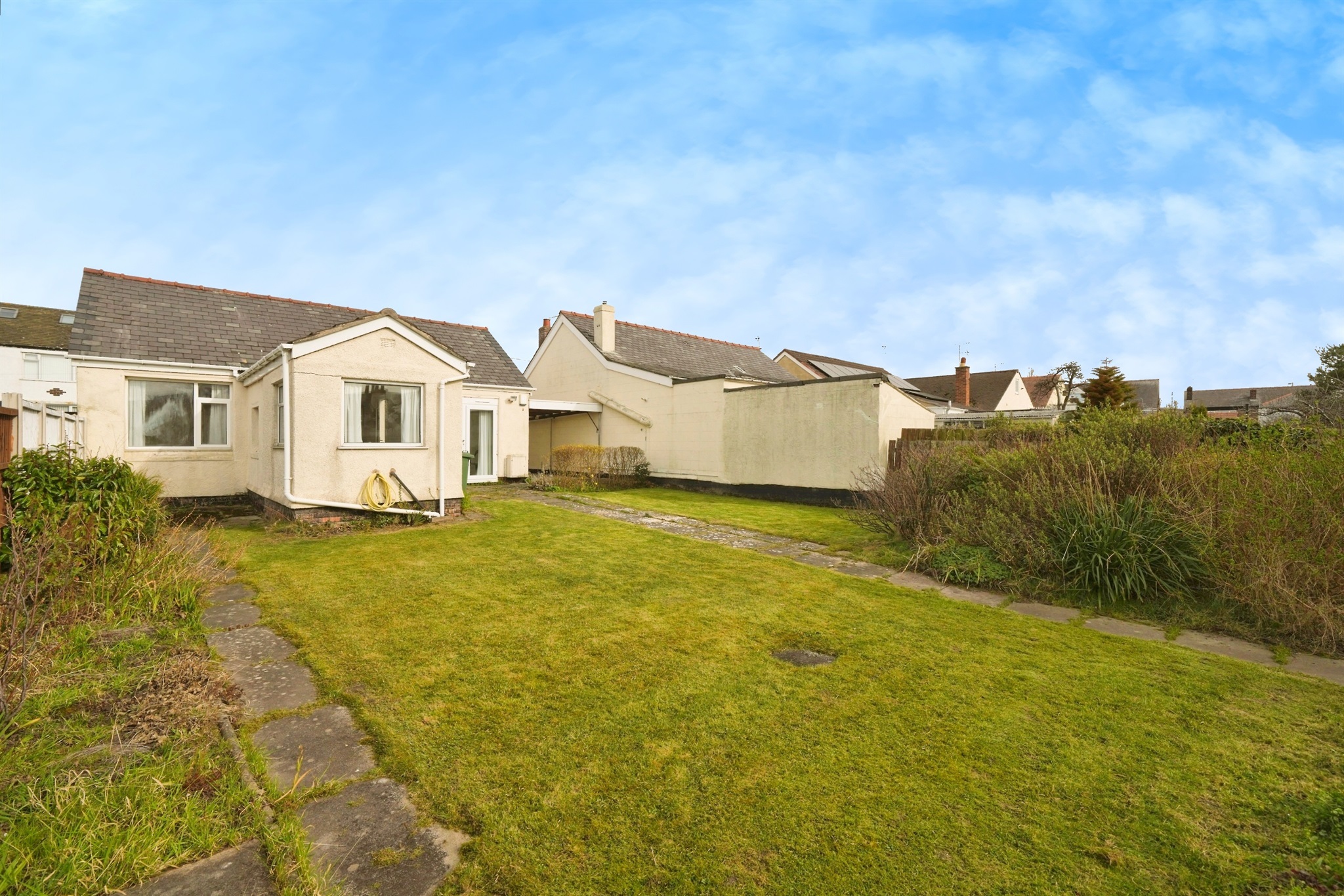 2 bed Bungalow