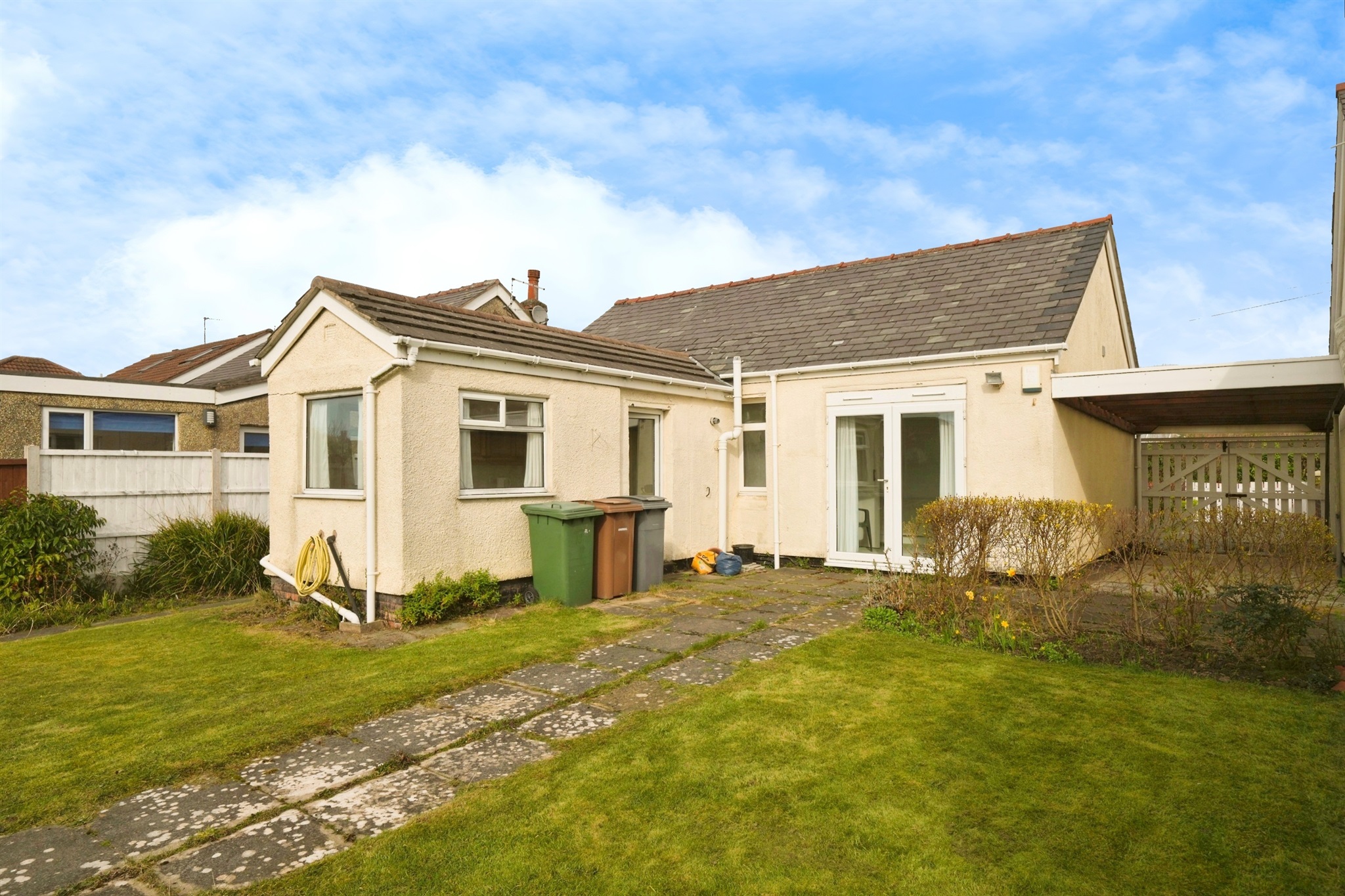 2 bed Bungalow