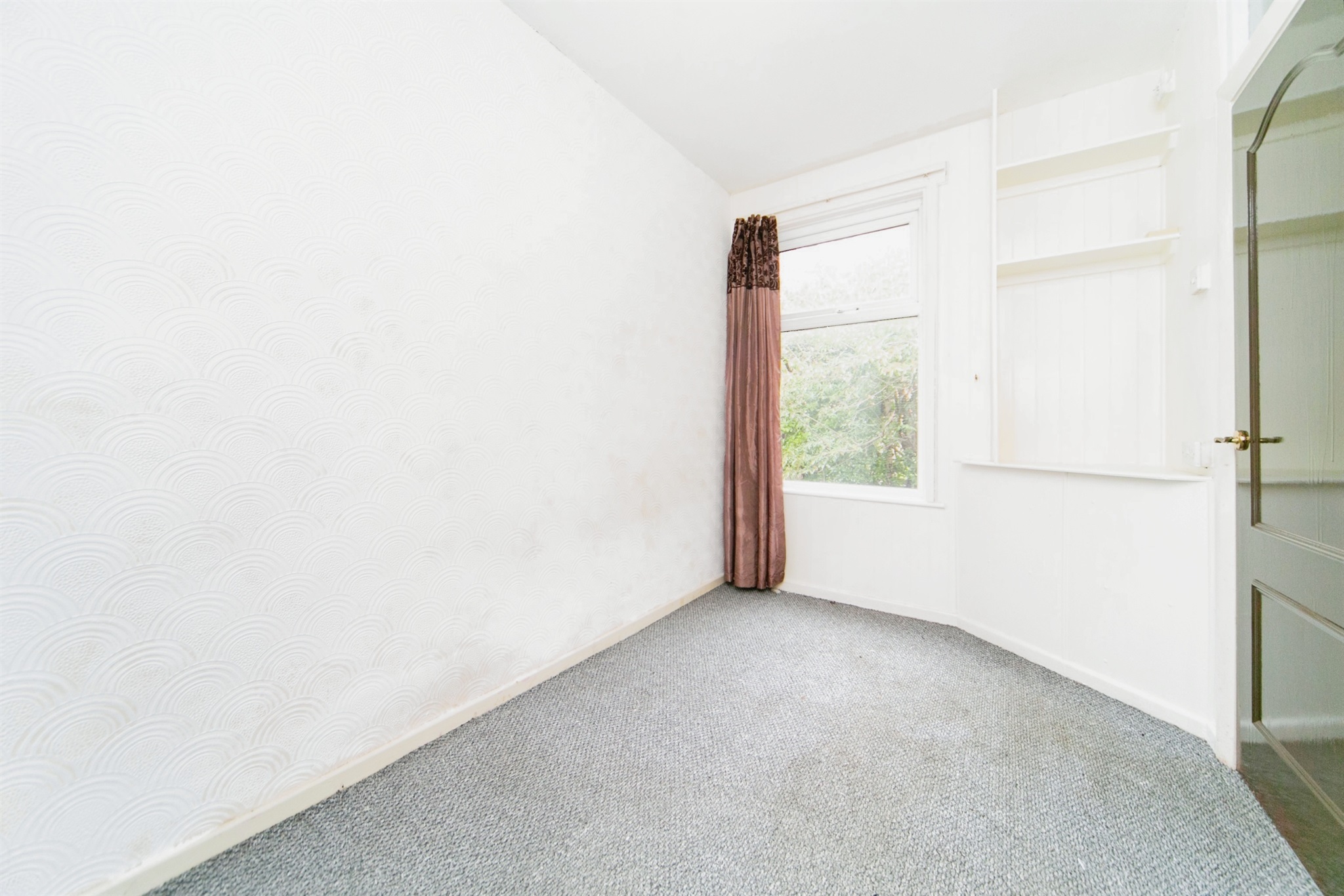 2 bed End of Terrace