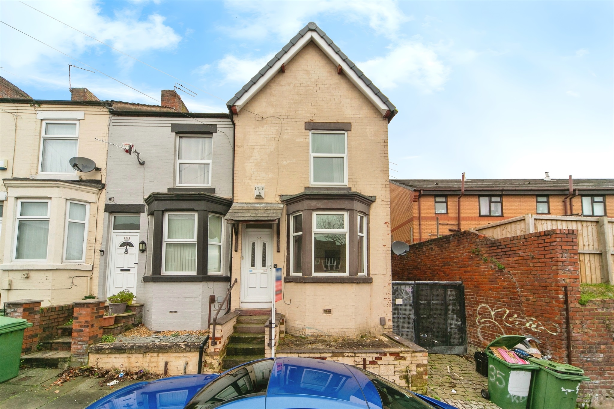 2 bed End of Terrace