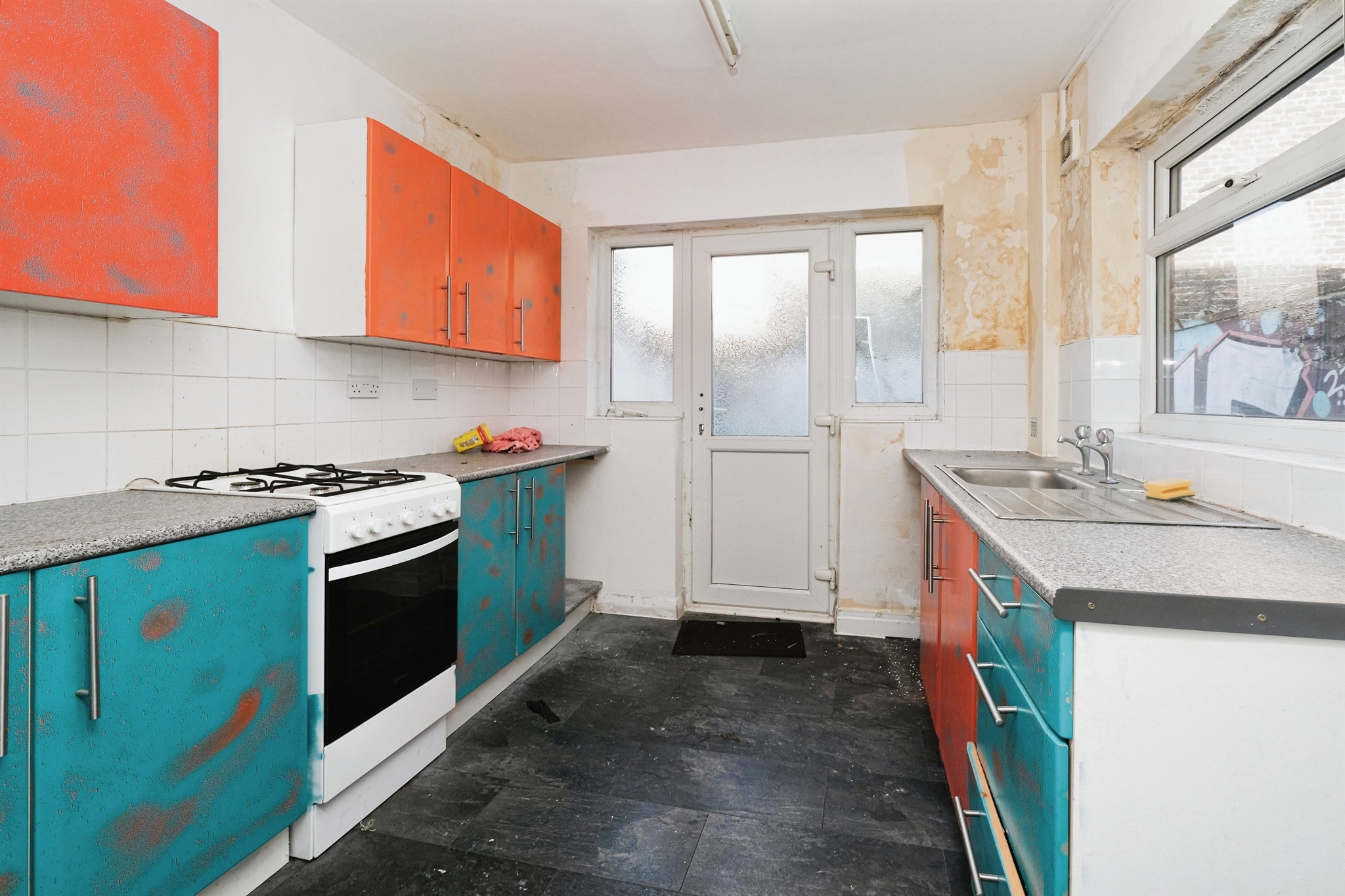 2 bed Terraced