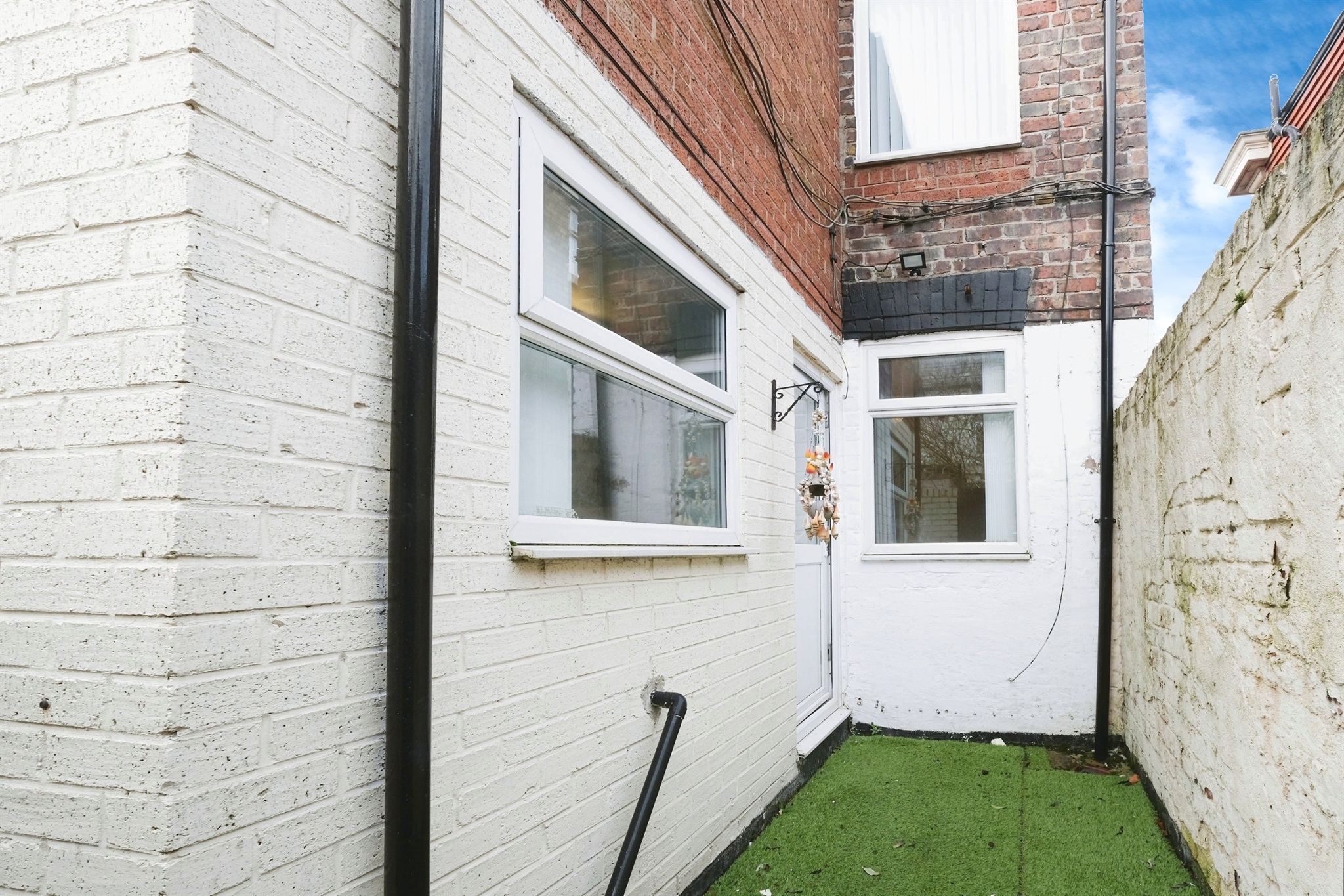 2 bed Semi-Detached