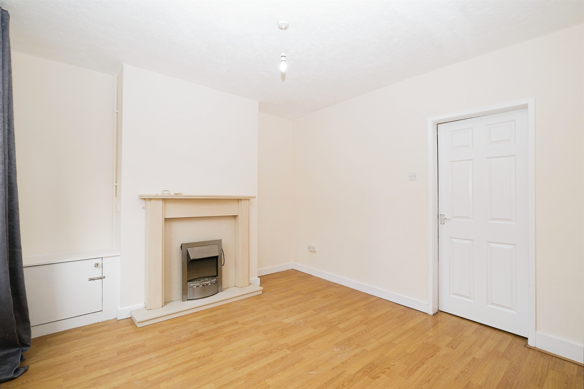 2 bed Semi-Detached