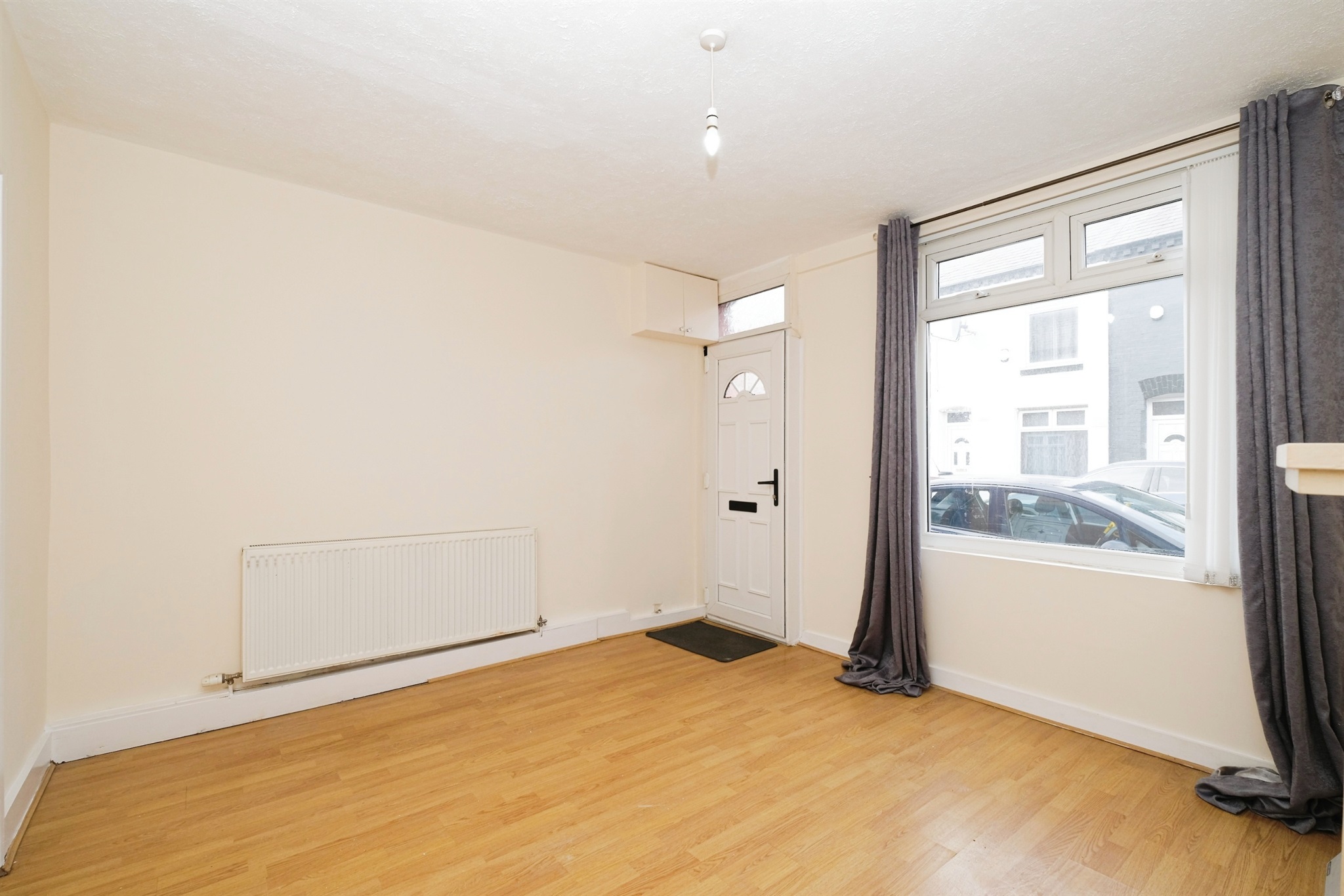 2 bed Semi-Detached