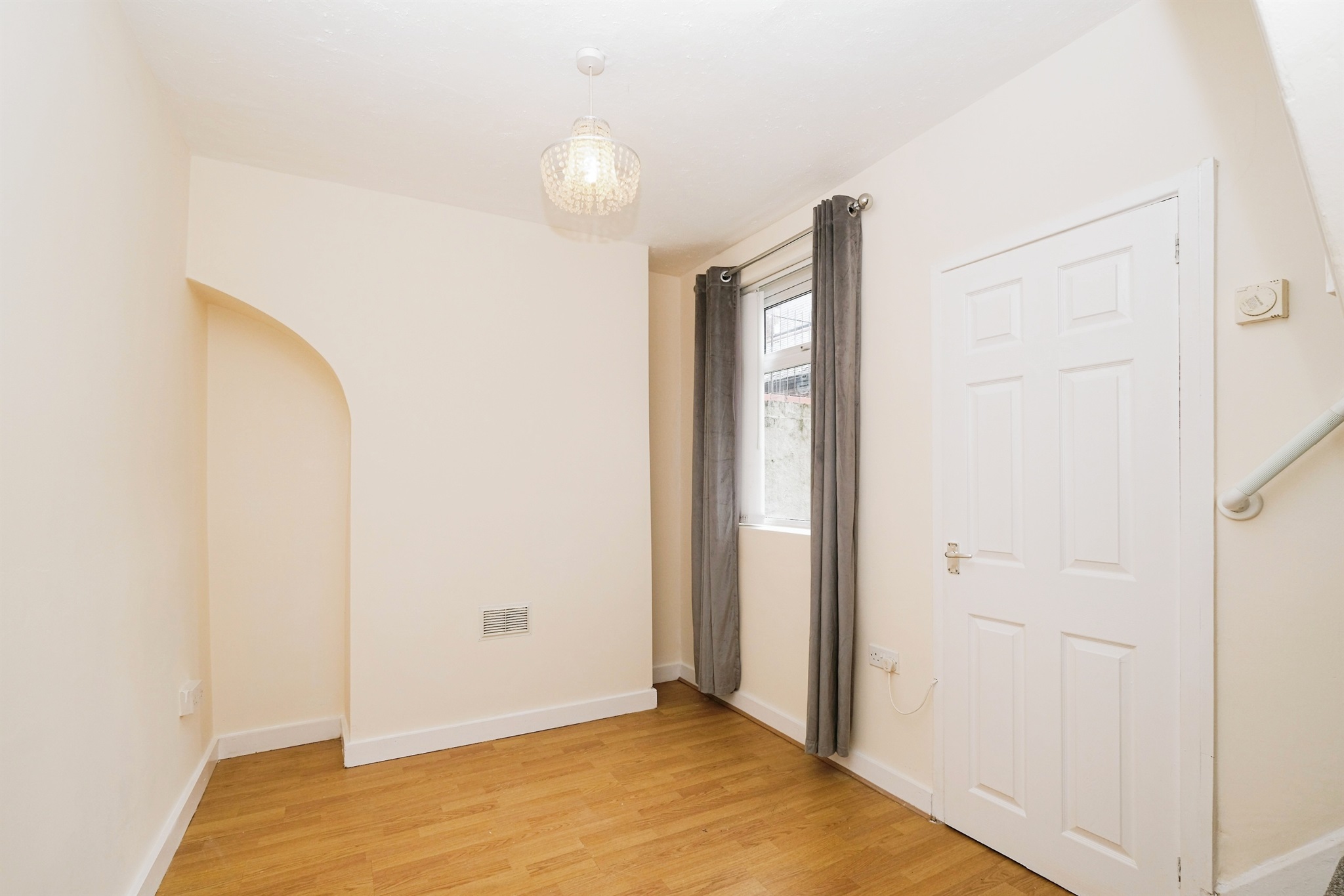 2 bed Semi-Detached