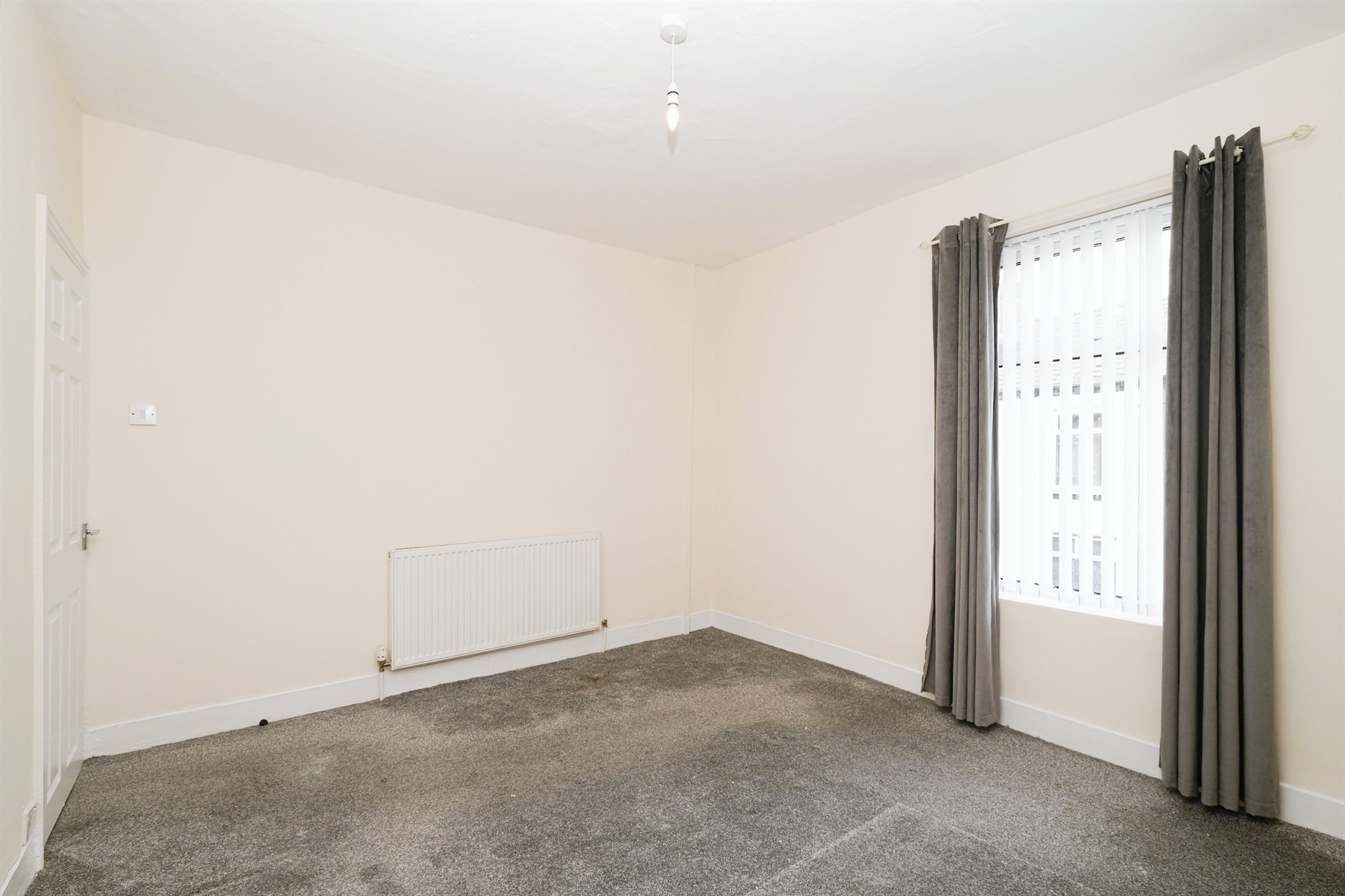 2 bed Semi-Detached
