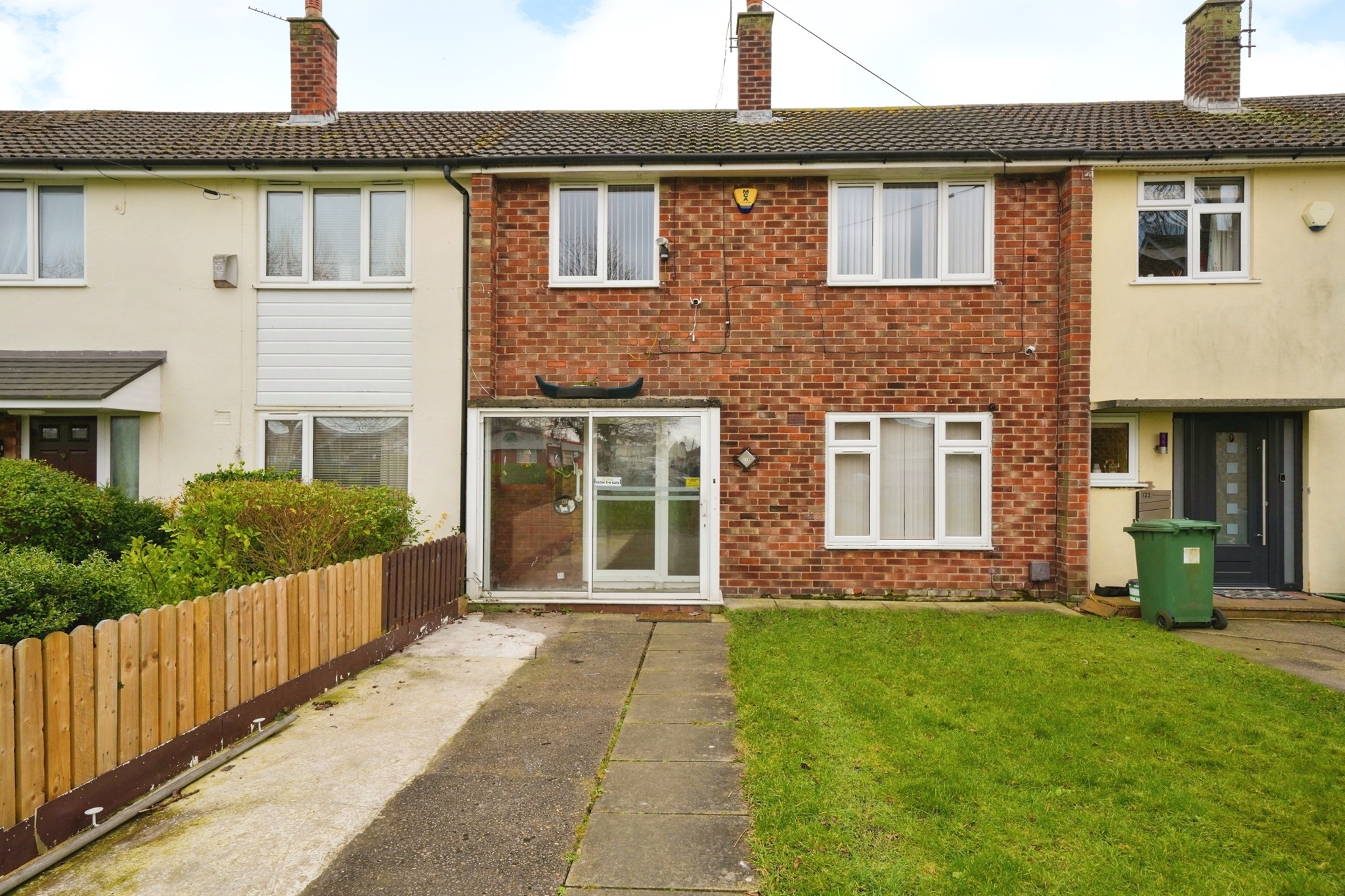 3 bed Semi-Detached