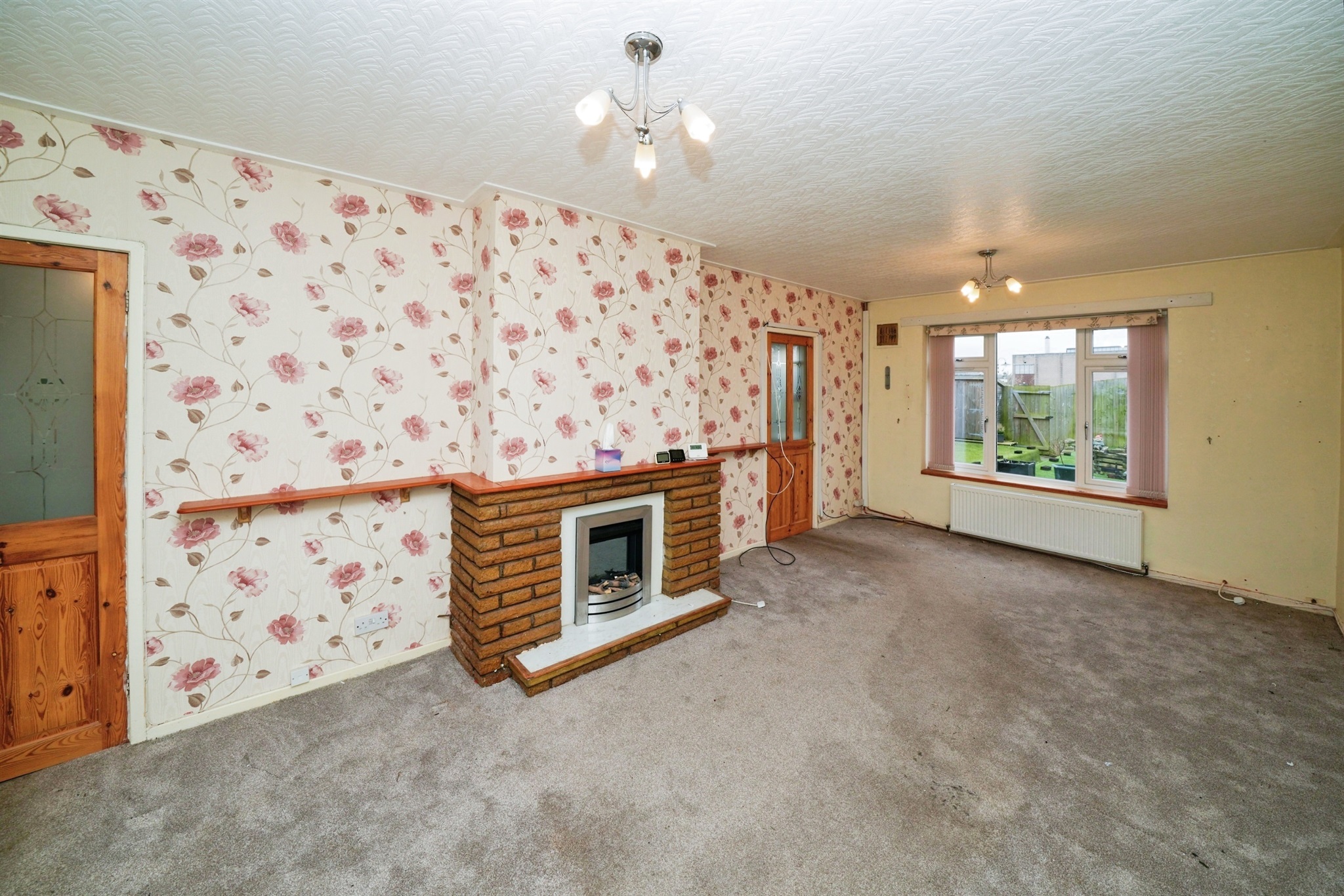 3 bed Semi-Detached