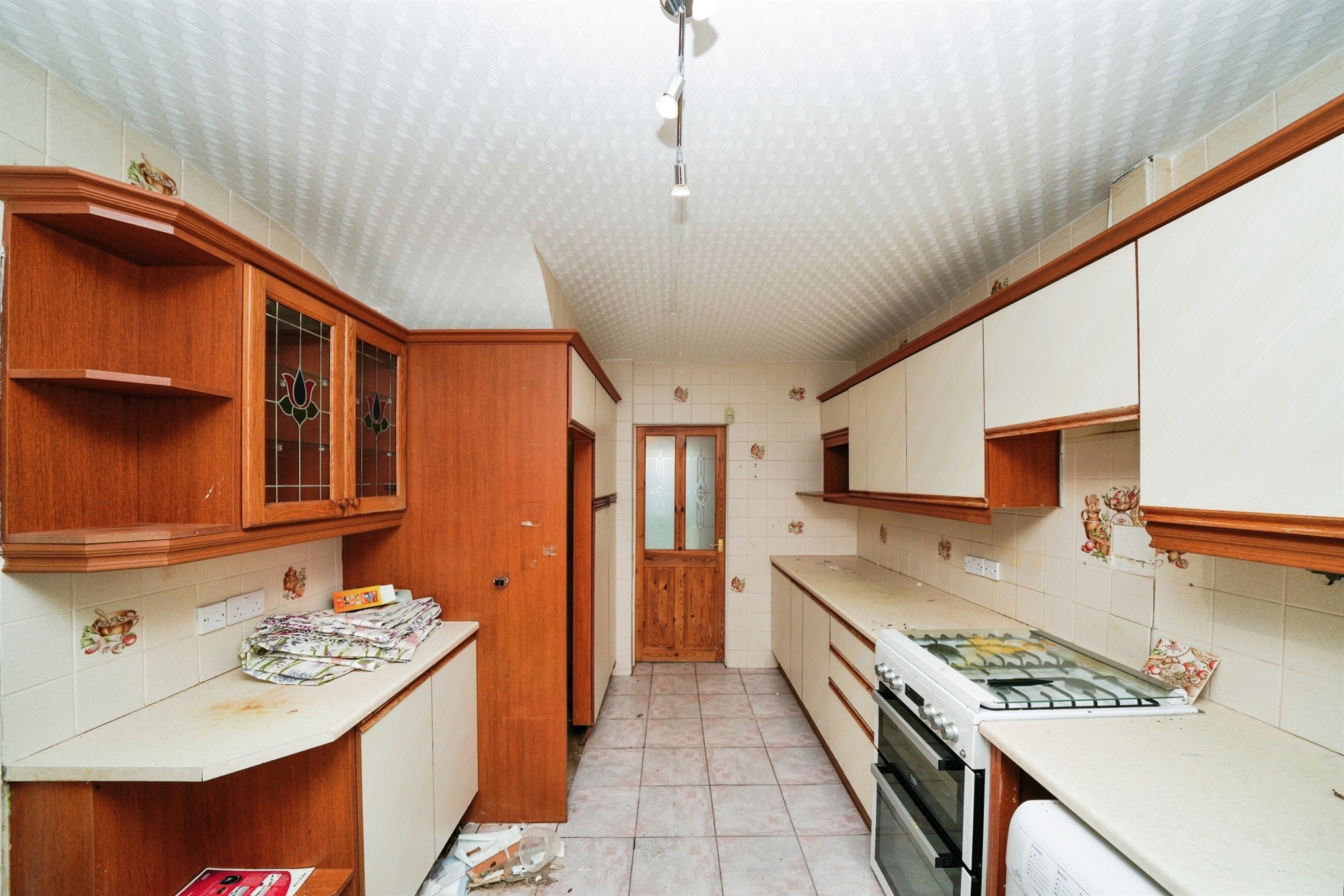 3 bed Semi-Detached