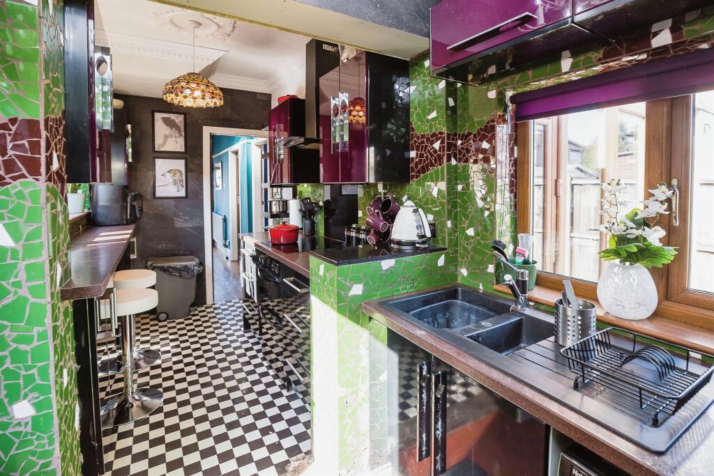 3 bed Semi-Detached