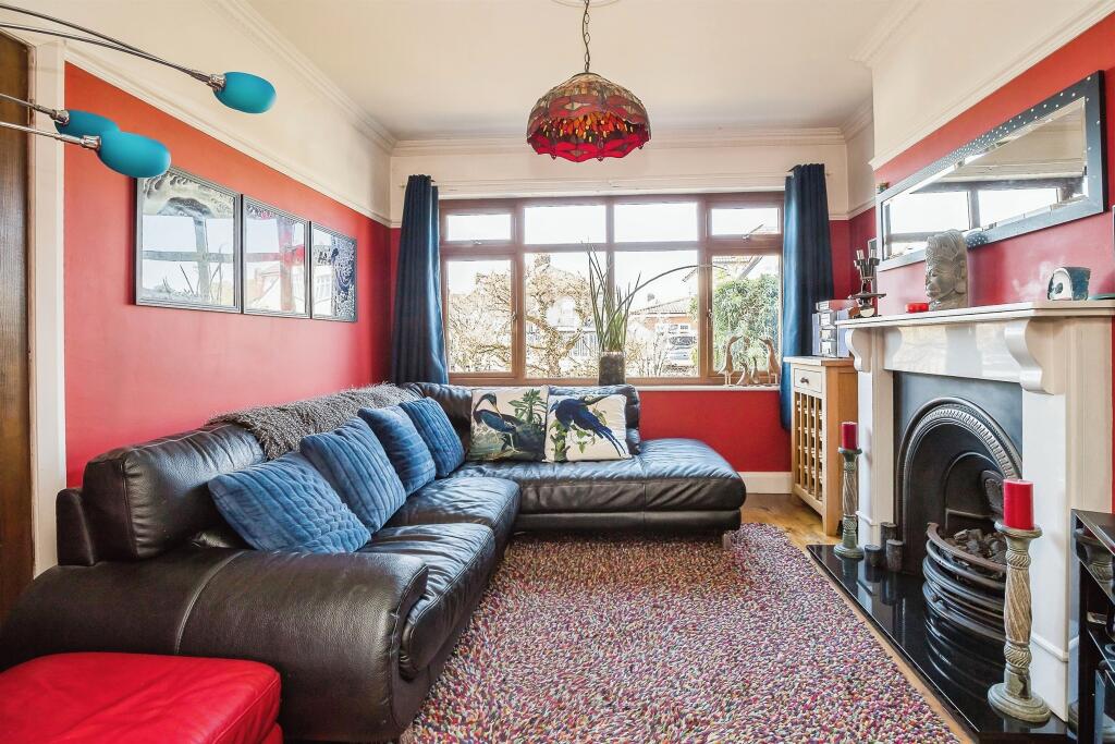 3 bed Semi-Detached