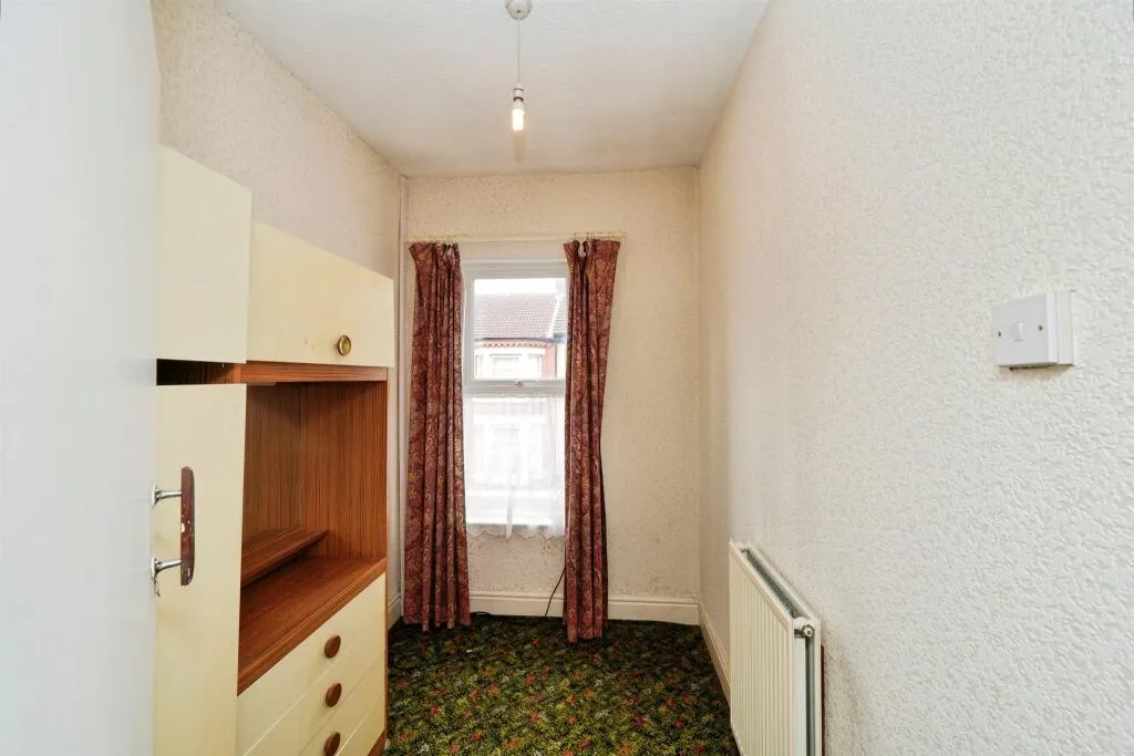 3 bed Terraced