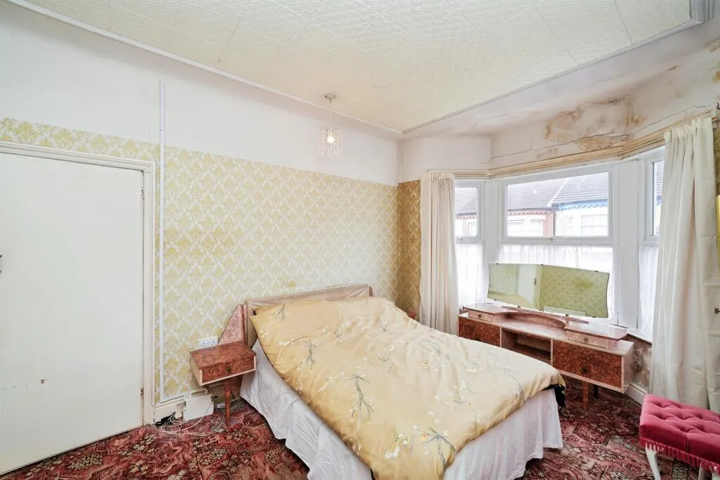 3 bed Terraced