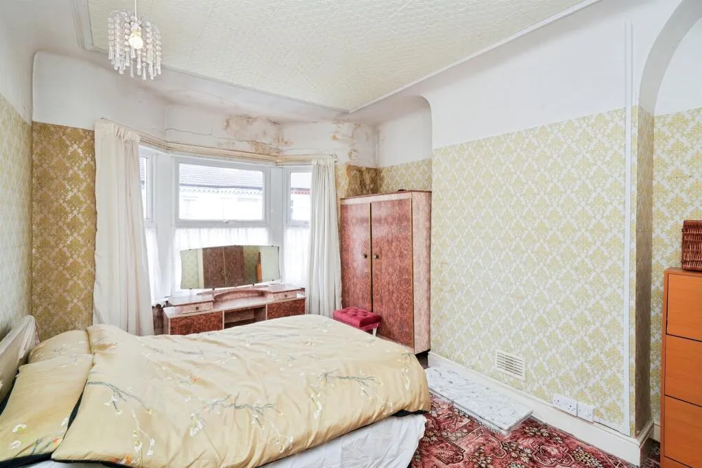 3 bed Terraced