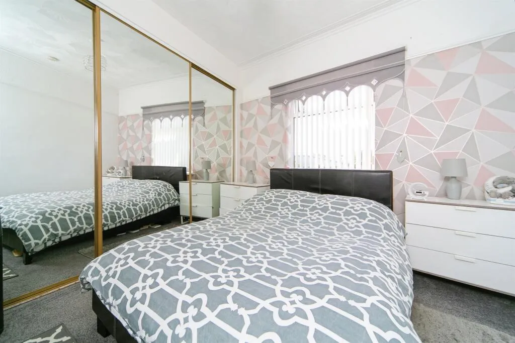 3 bed Terraced