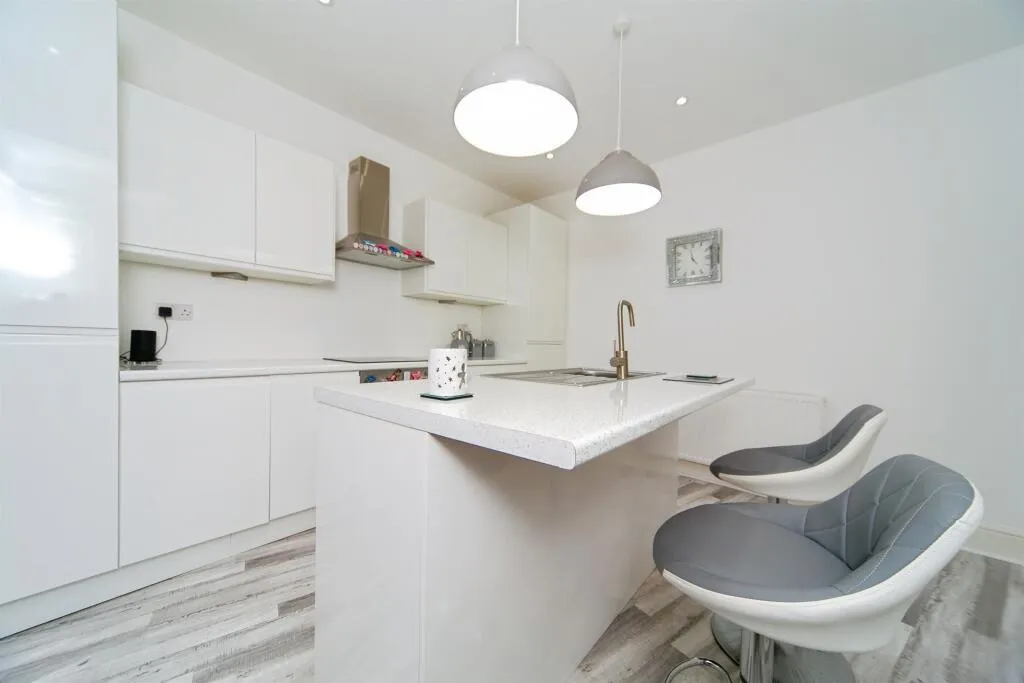 3 bed Terraced