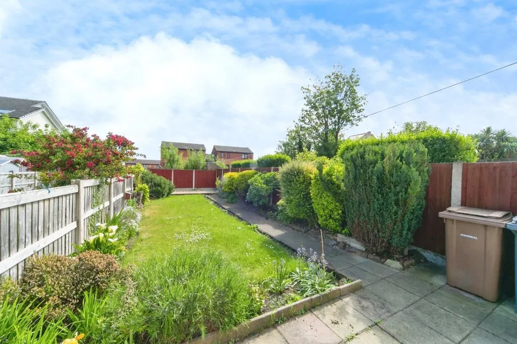 3 bed Terraced