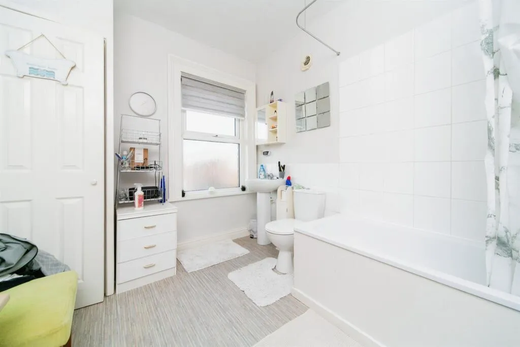 2 bed Terraced