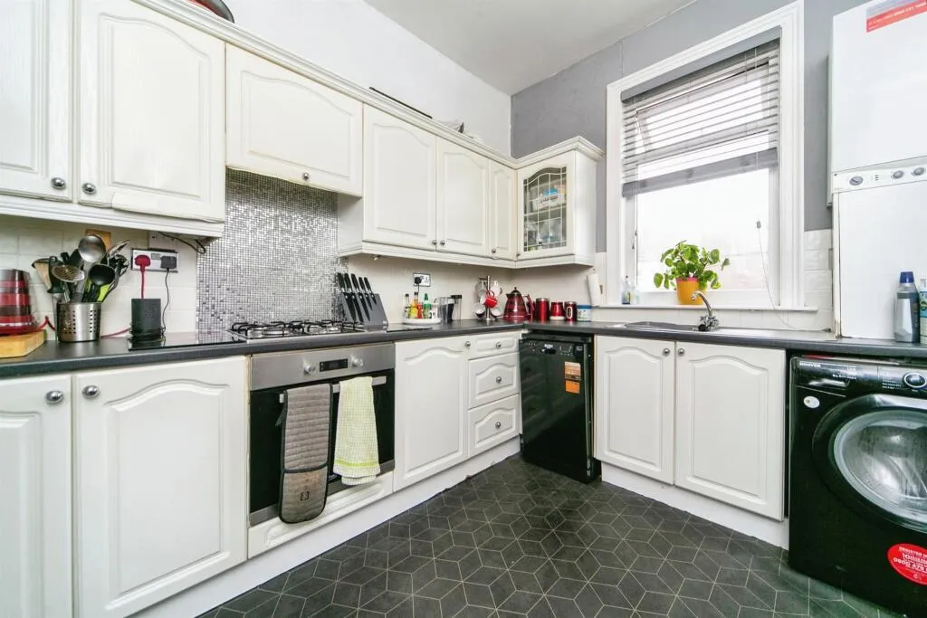3 bed Apartment