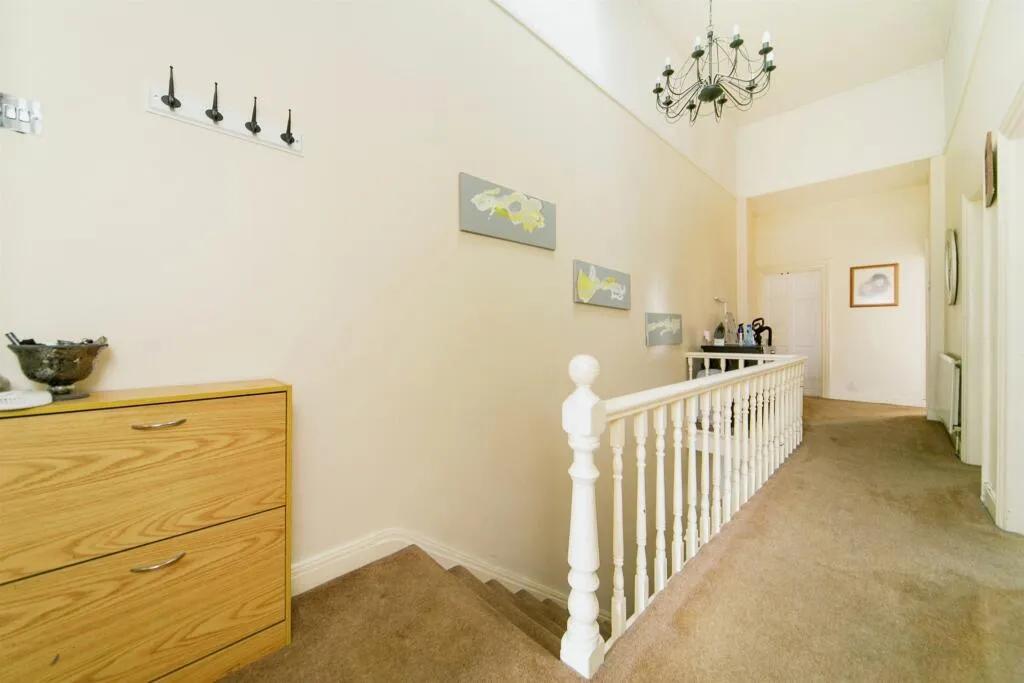 3 bed Apartment