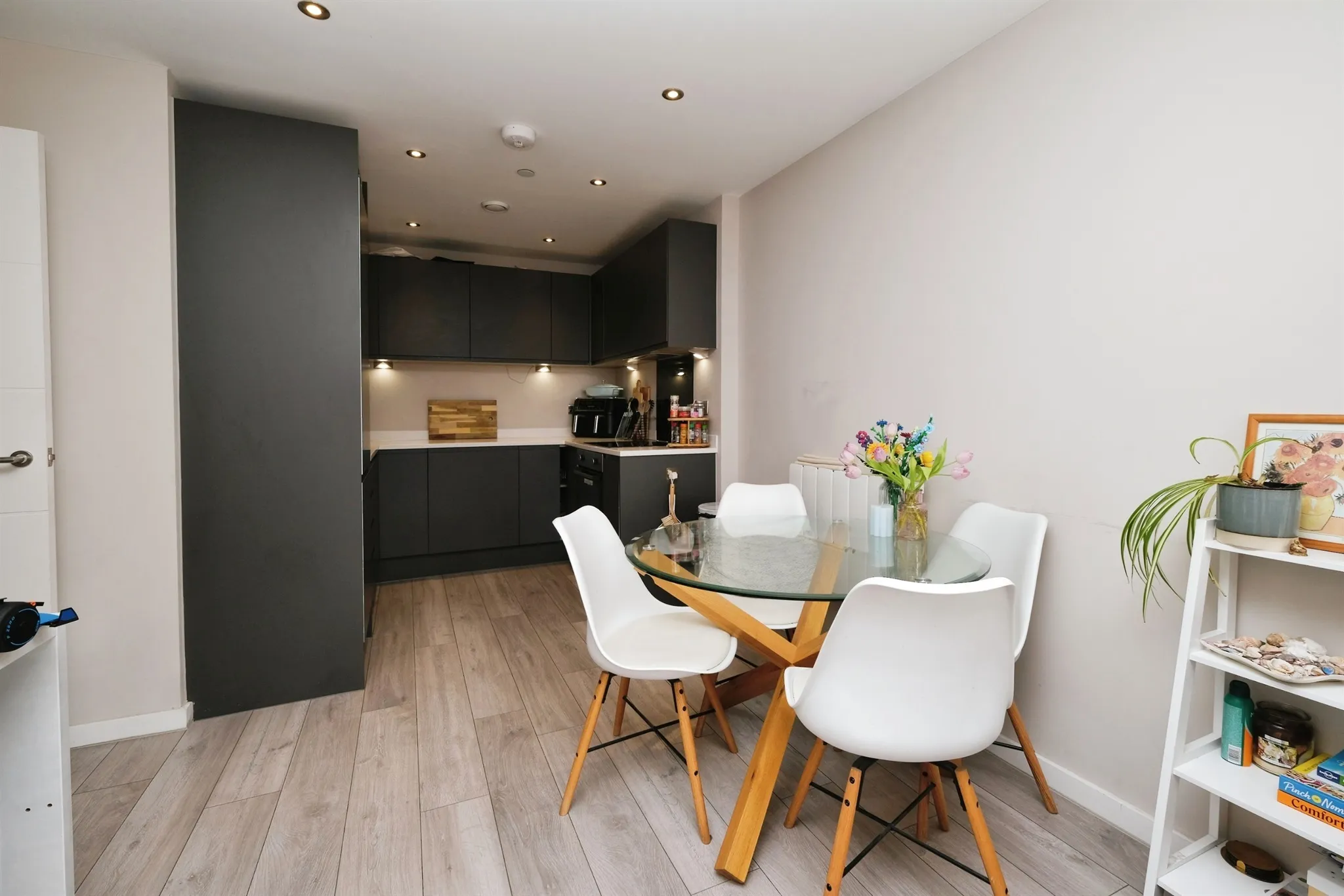 2 bed Apartment