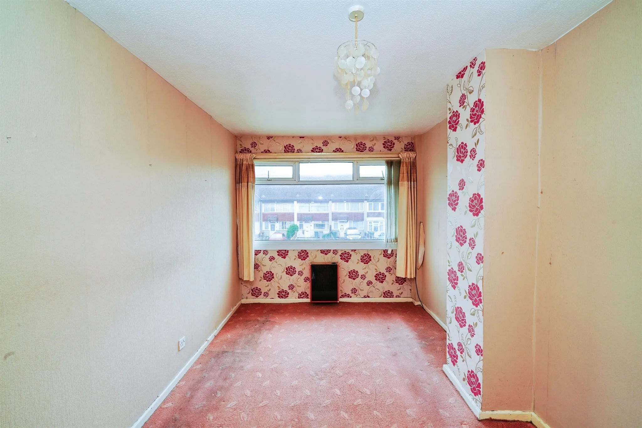 3 bed Terraced