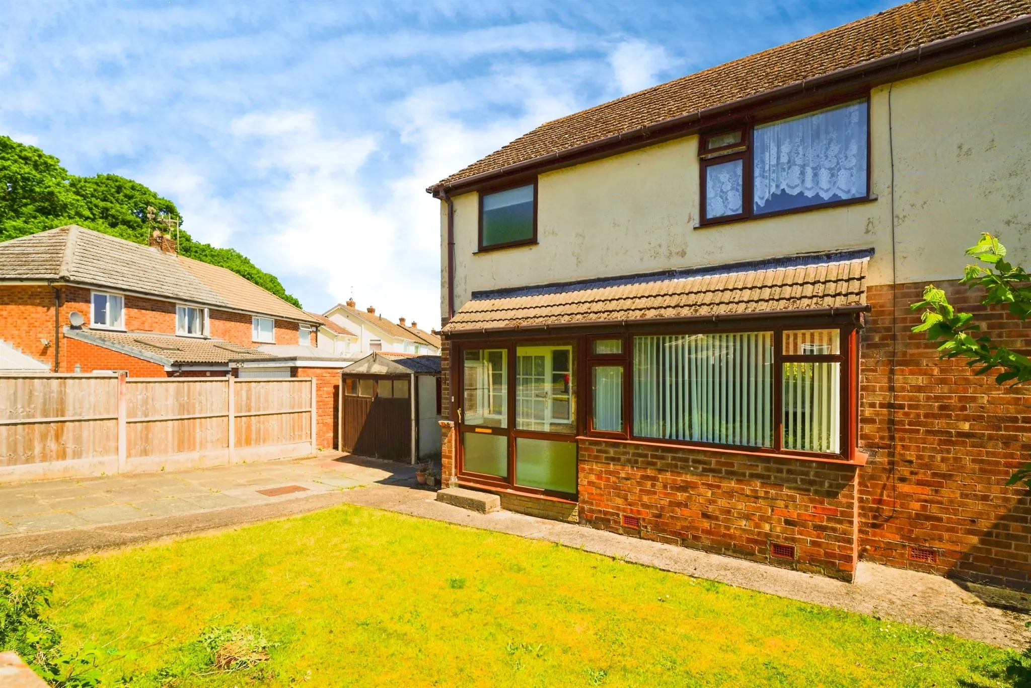 3 bed Semi-Detached
