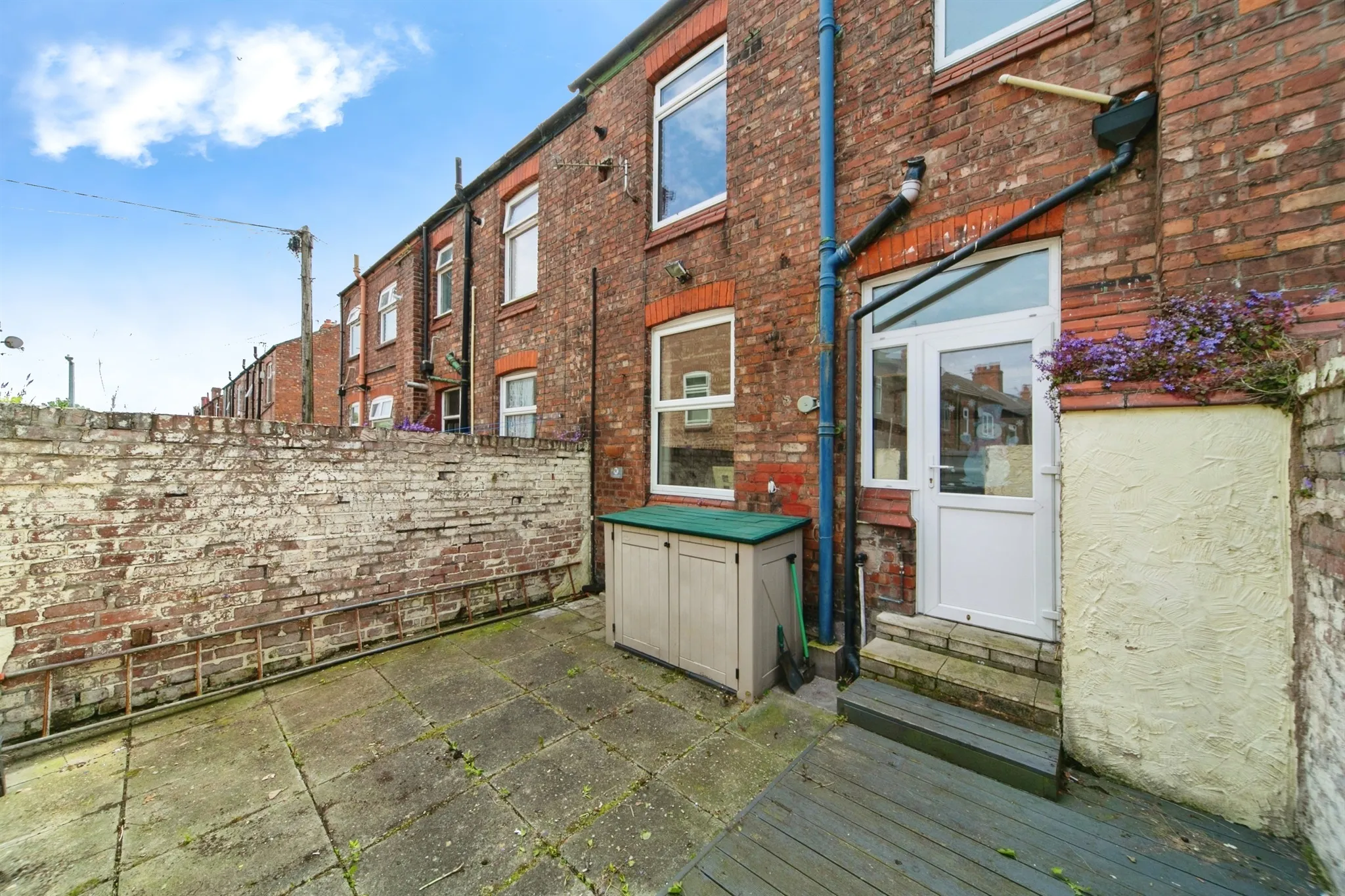3 bed Terraced