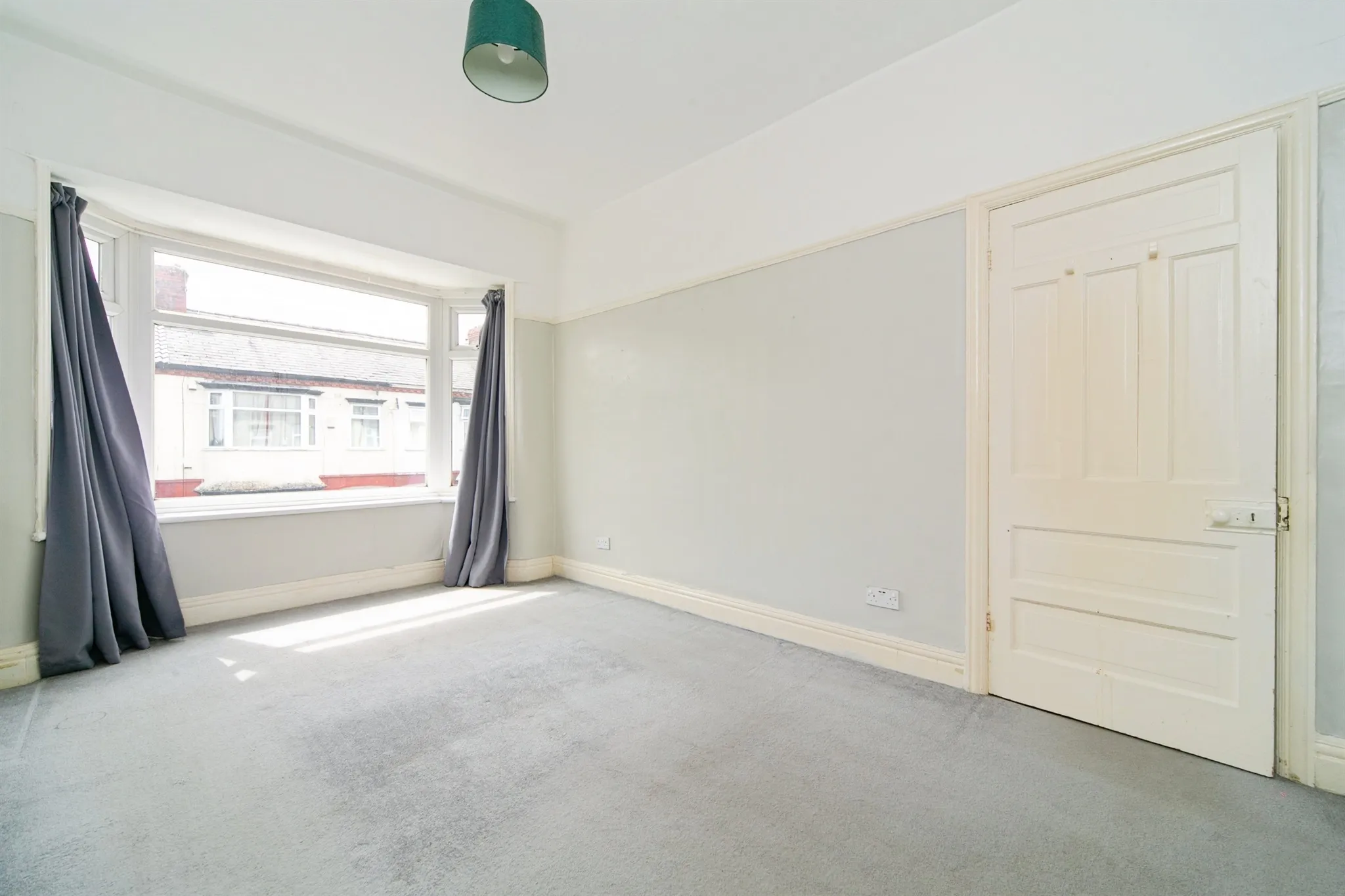 3 bed Terraced