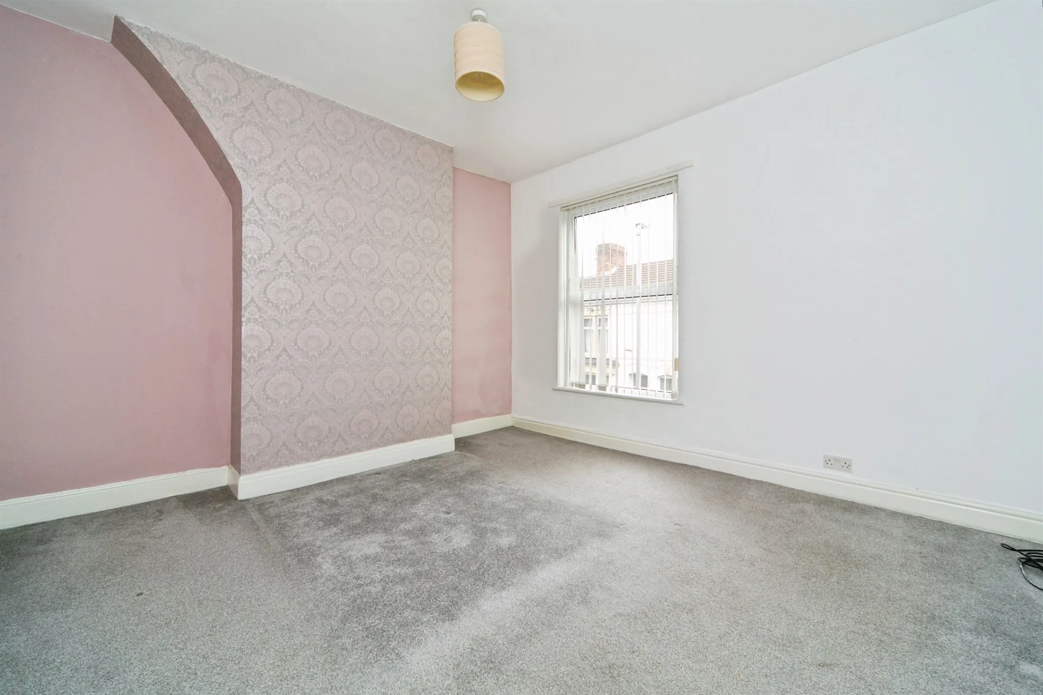 2 bed Terraced