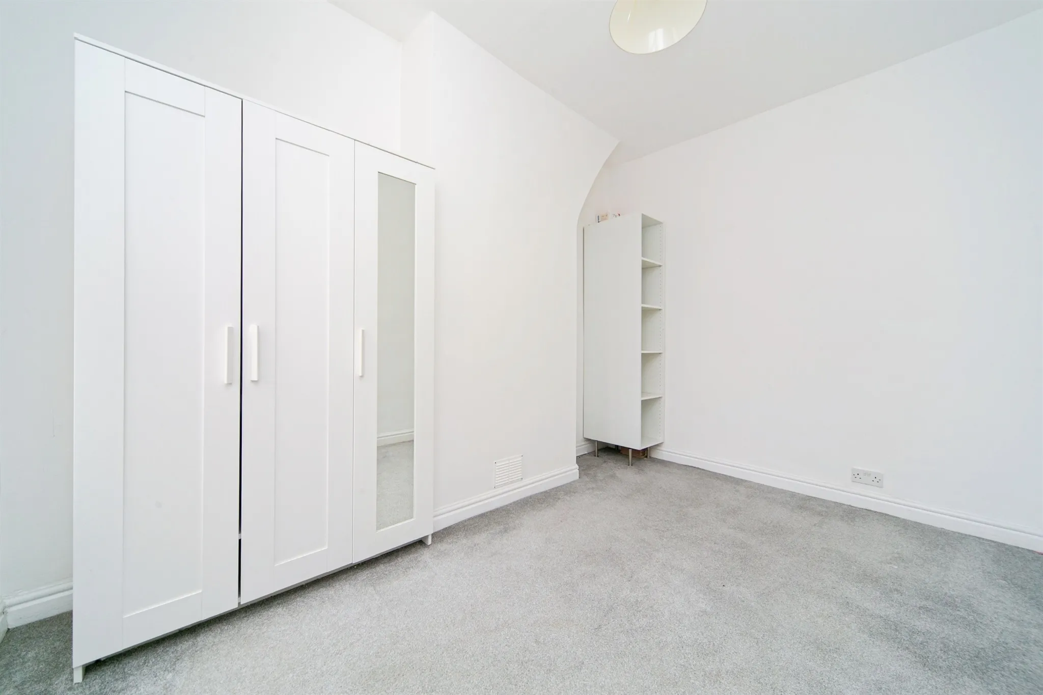 2 bed Terraced